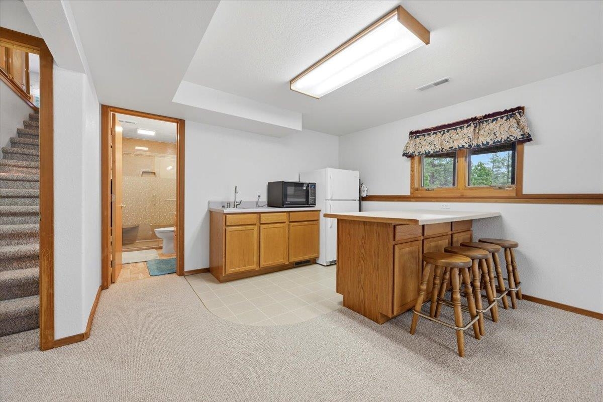 1129 Foothills Road Property Photo 12