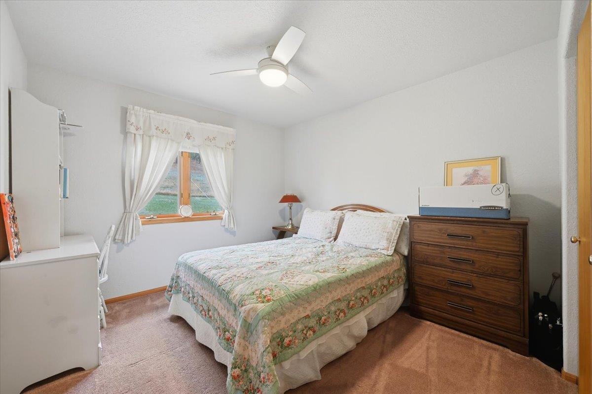 1129 Foothills Road Property Photo 22