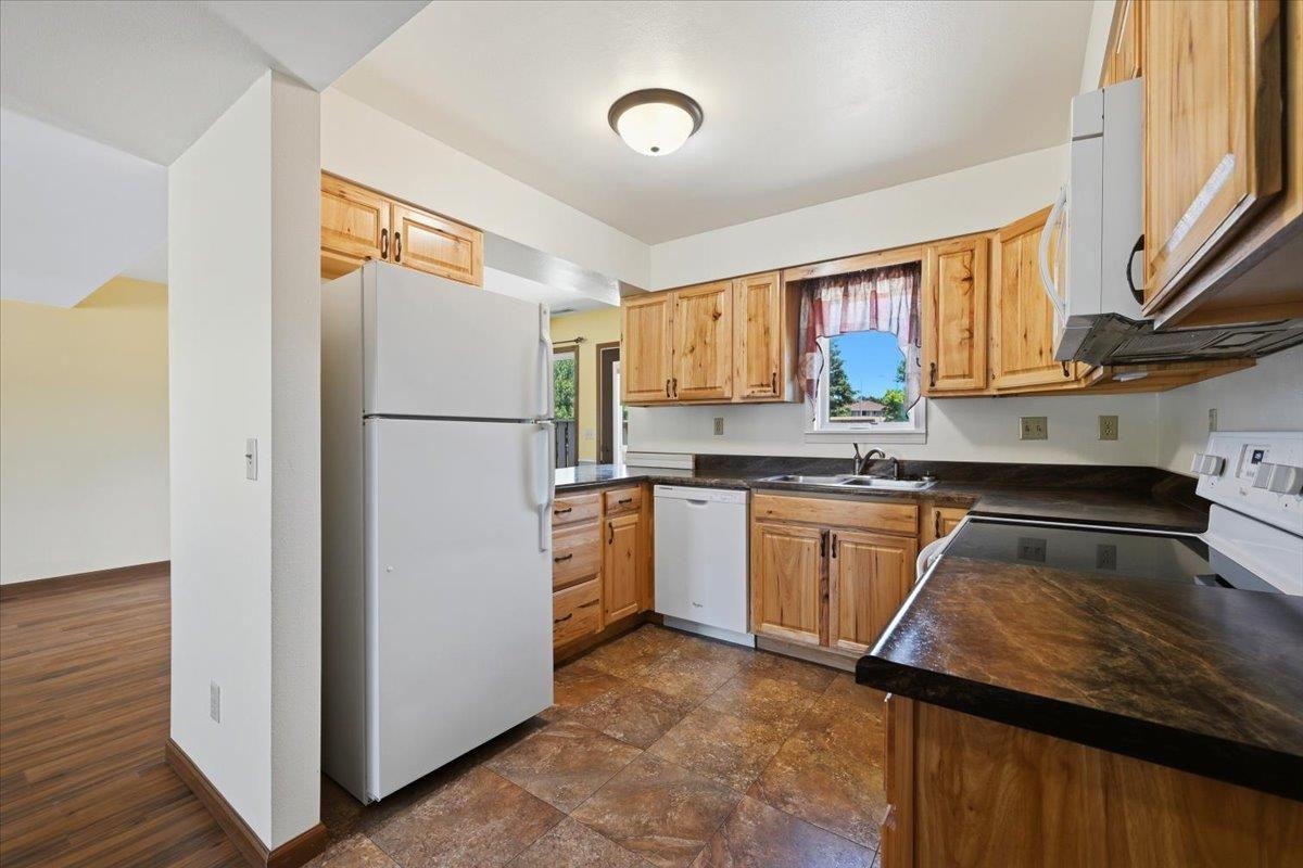 1b Statesboro Drive Property Photo 10