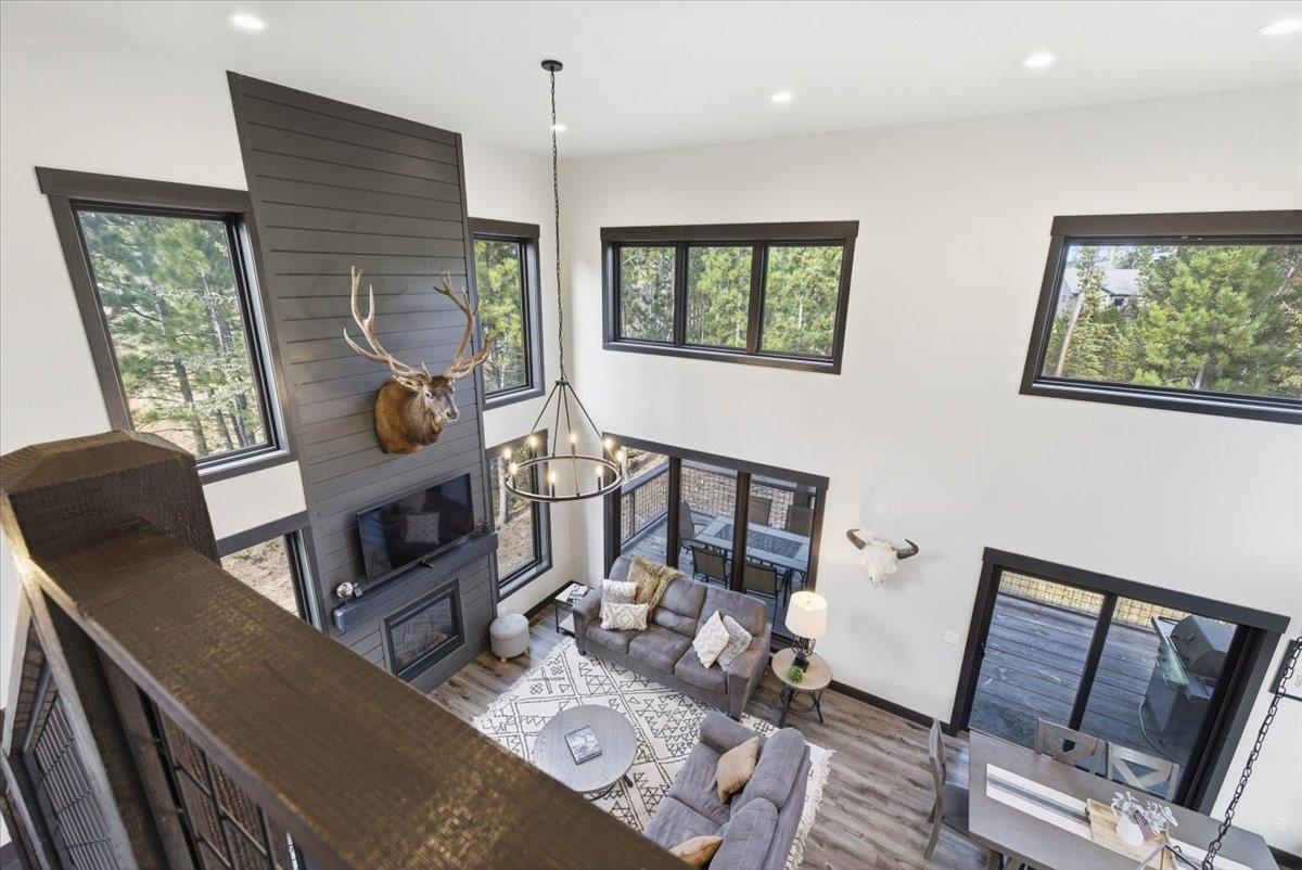 21246 Cozy Court Property Photo 14