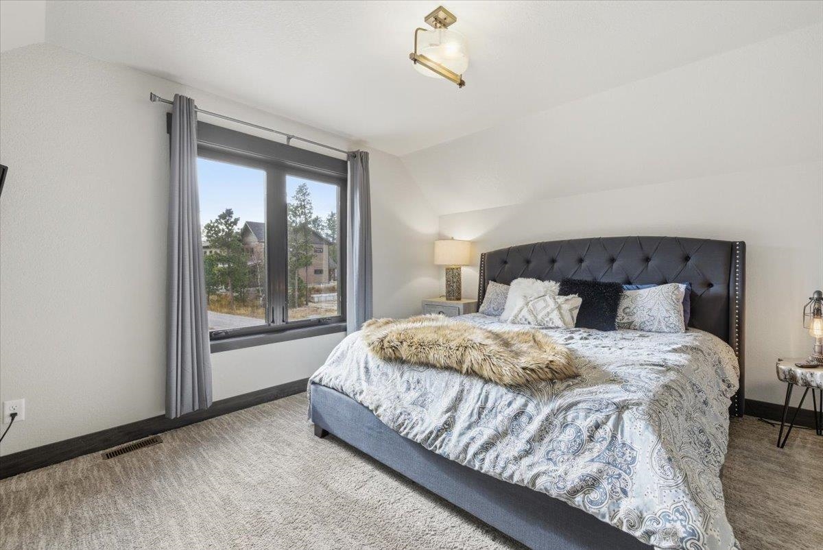 21246 Cozy Court Property Photo 18