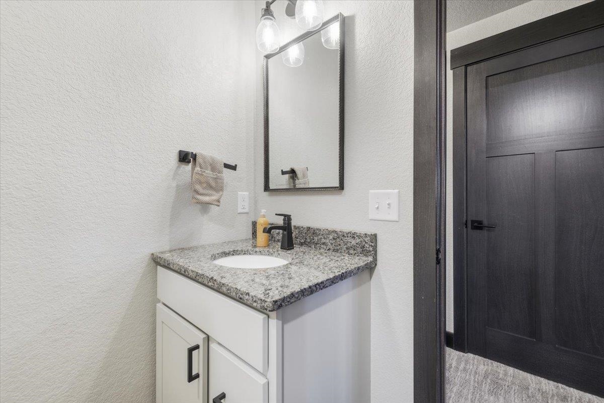 21246 Cozy Court Property Photo 20