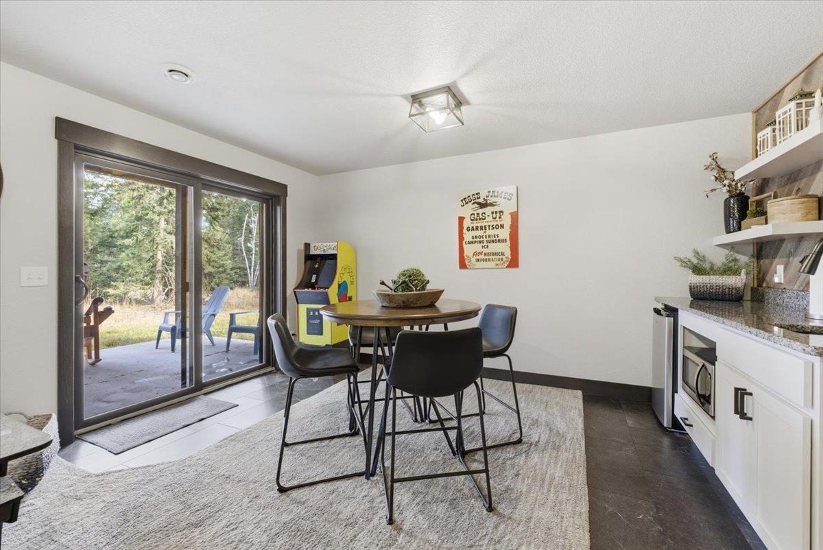 21246 Cozy Court Property Photo 23