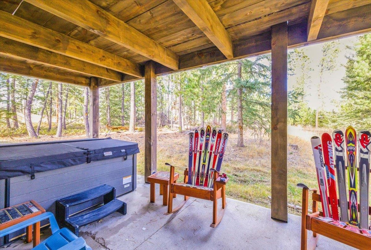 21246 Cozy Court Property Photo 24