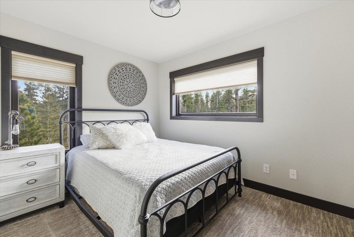 21246 Cozy Court Property Photo 26