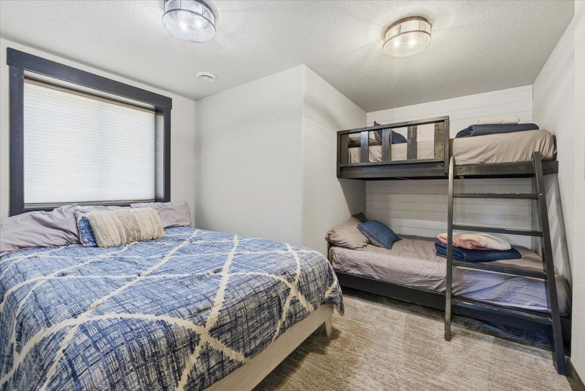 21246 Cozy Court Property Photo 31