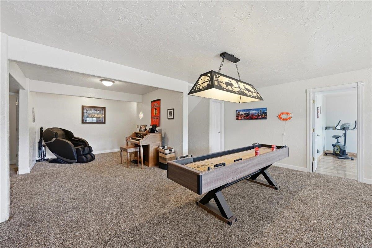 12285 Arrow Court Property Photo 28