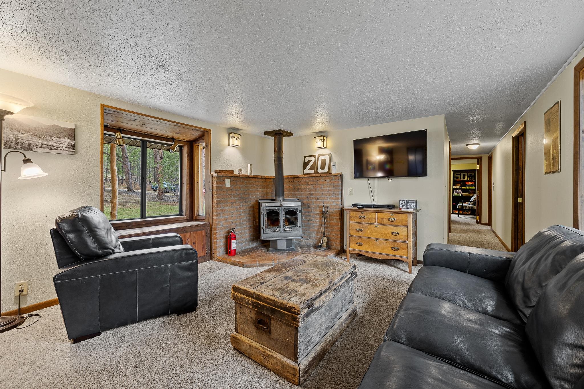 22773 Sunnyside Gulch Road Property Photo 6