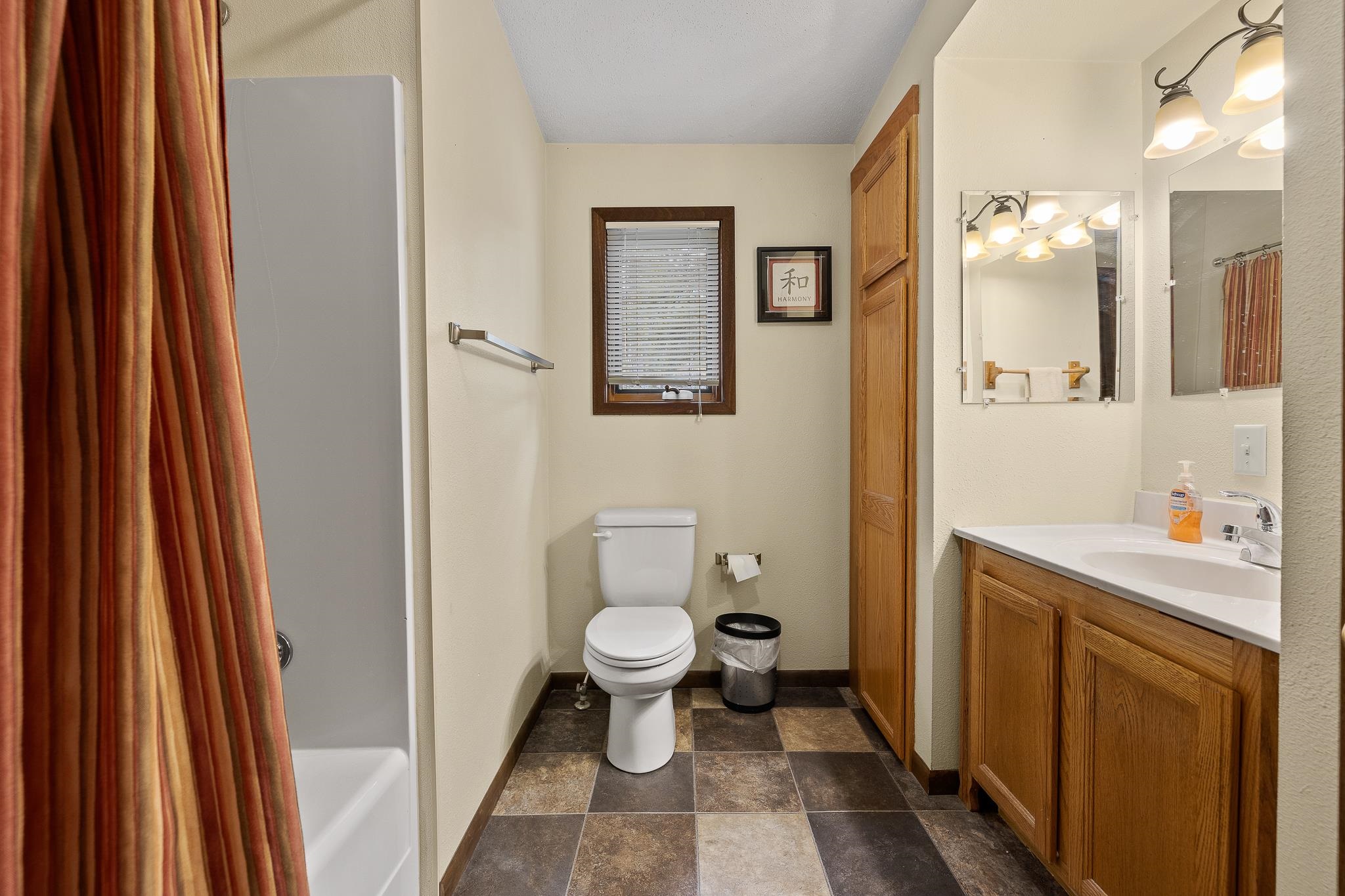 22773 Sunnyside Gulch Road Property Photo 9