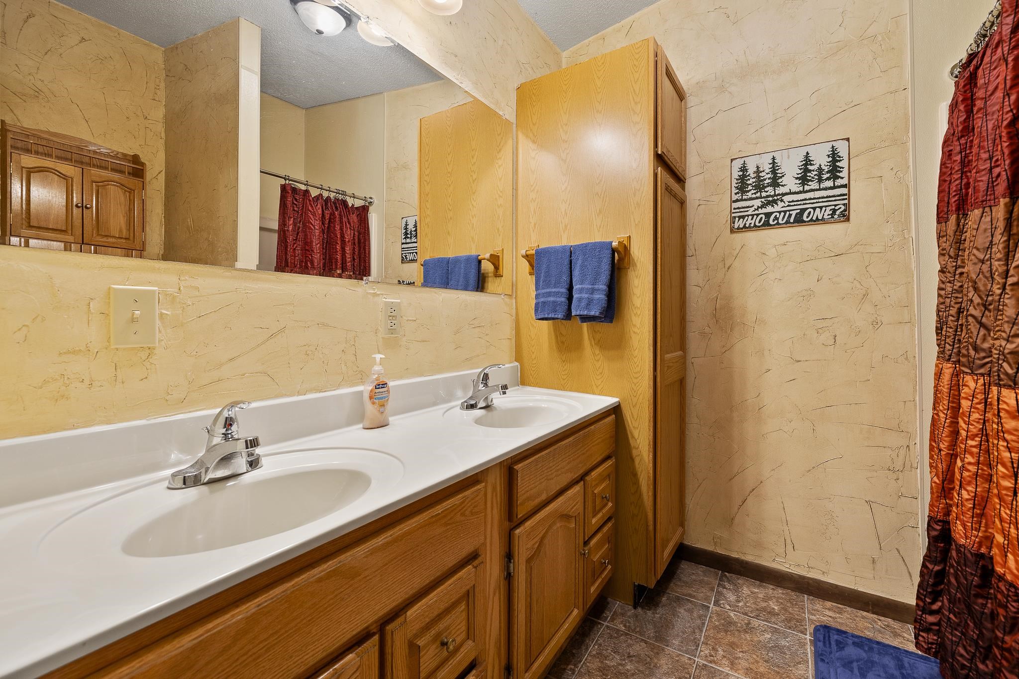 22773 Sunnyside Gulch Road Property Photo 13