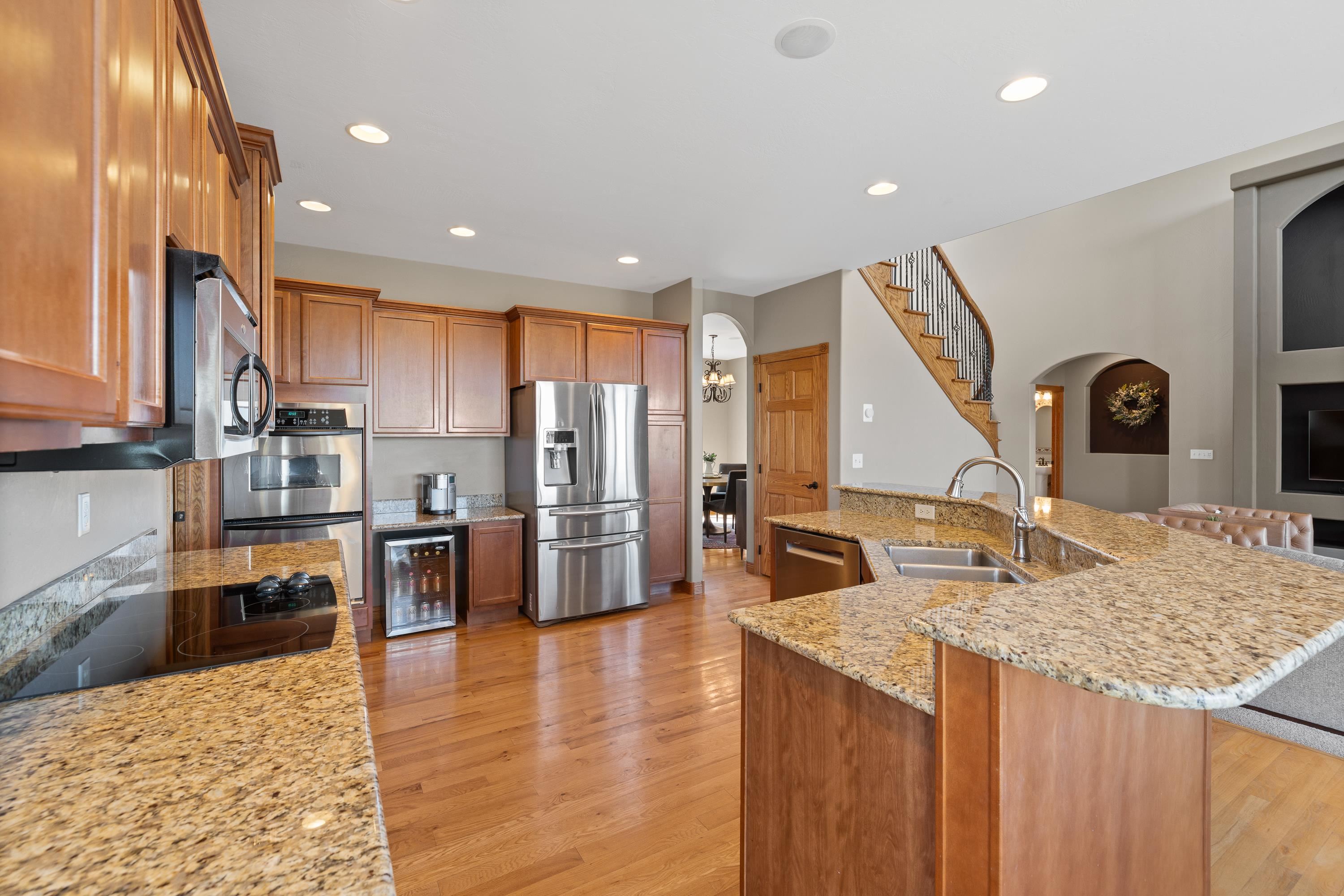 6503 Kennemer Drive Property Photo 9