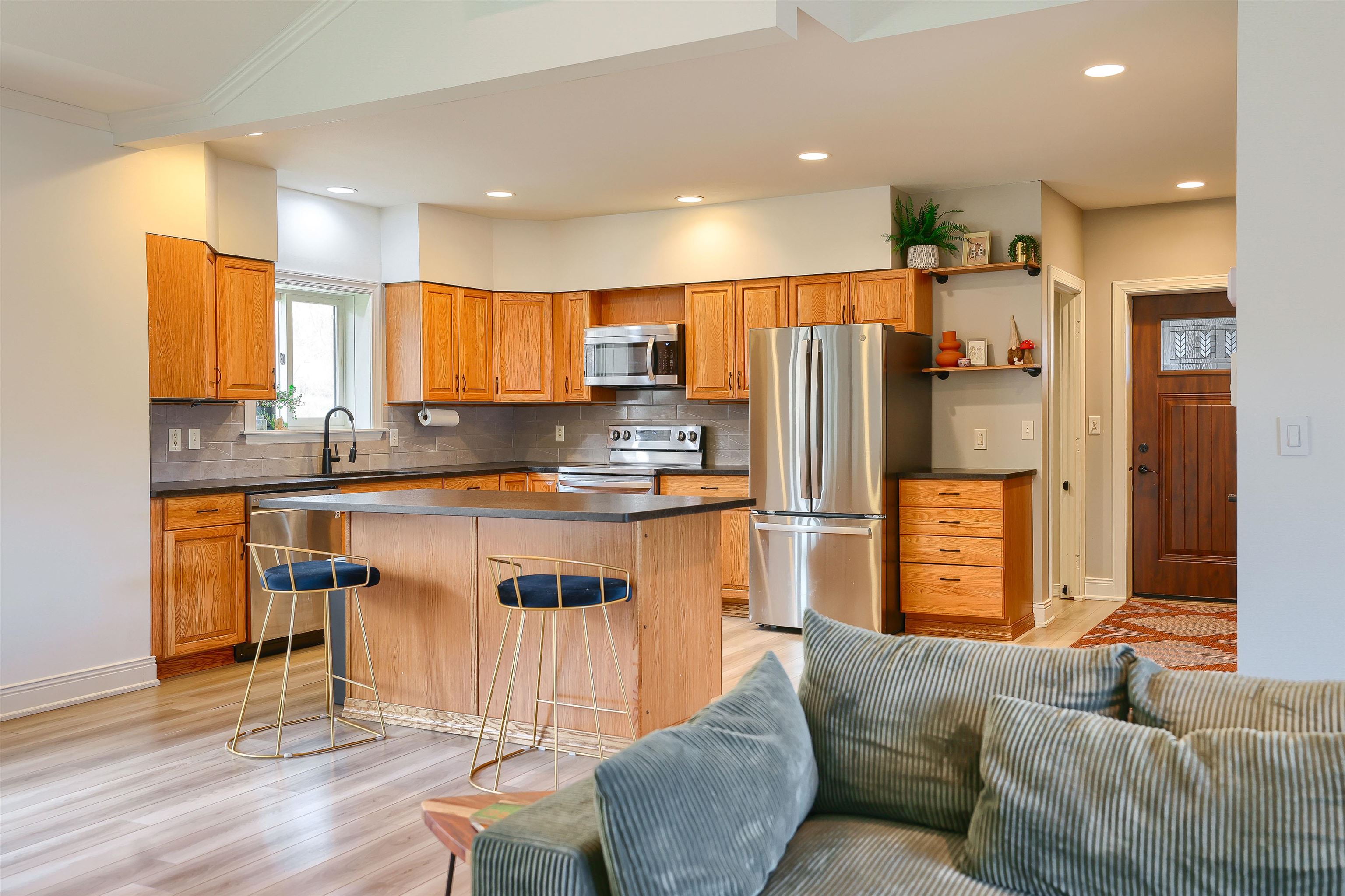1822 Roundup Circle Property Photo 11