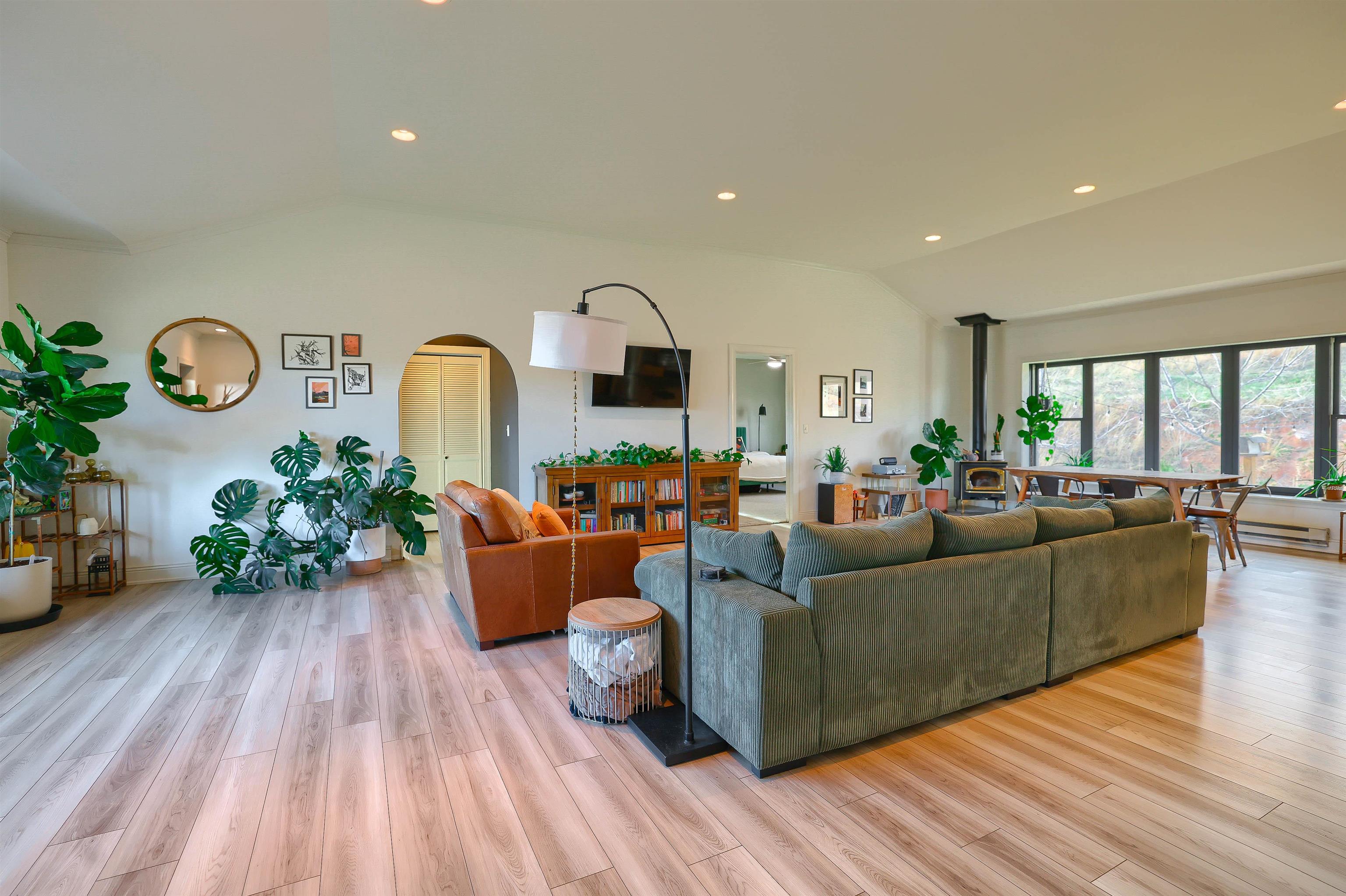 1822 Roundup Circle Property Photo 18