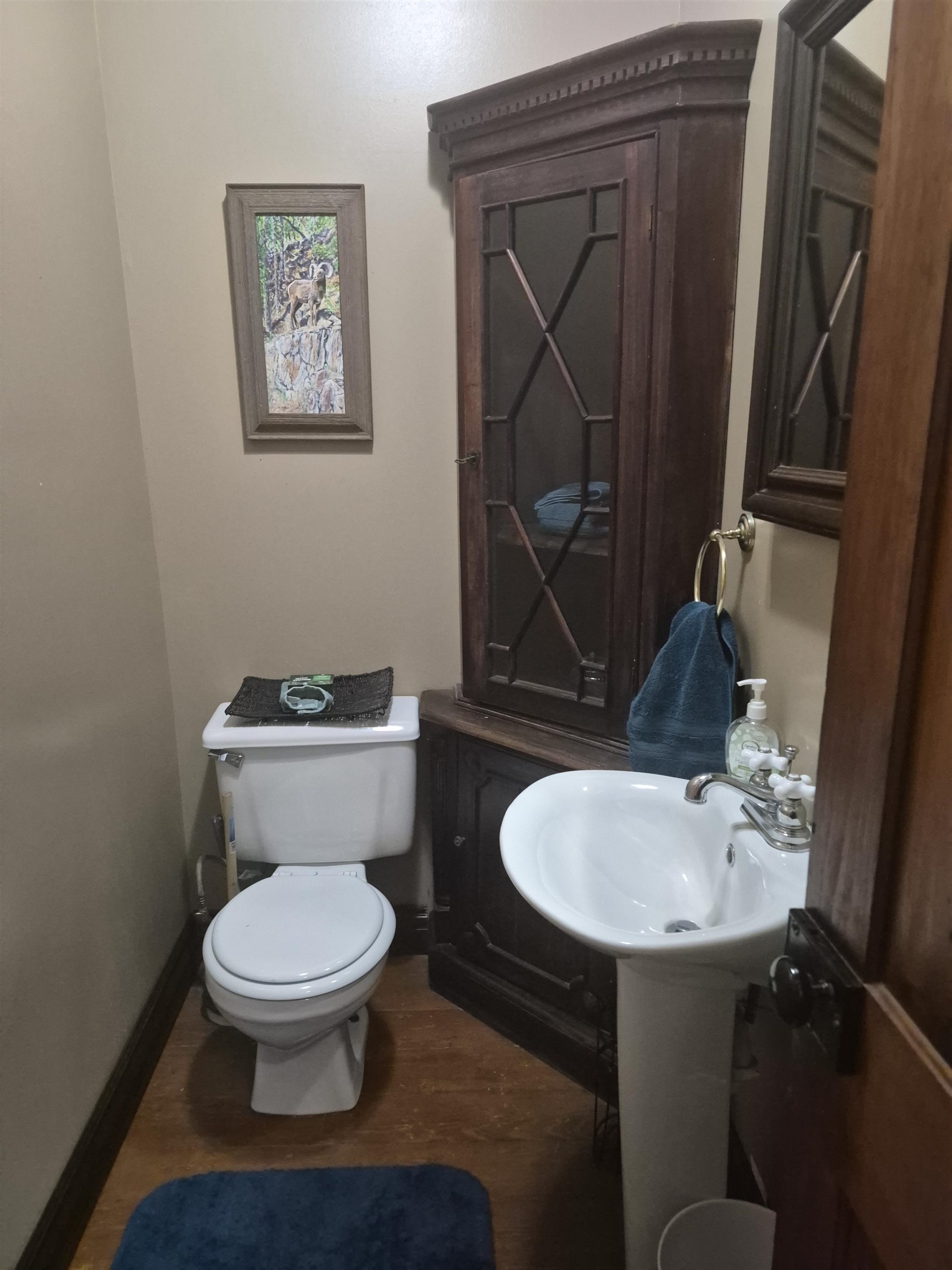 1228 Quincy Street Property Photo 16