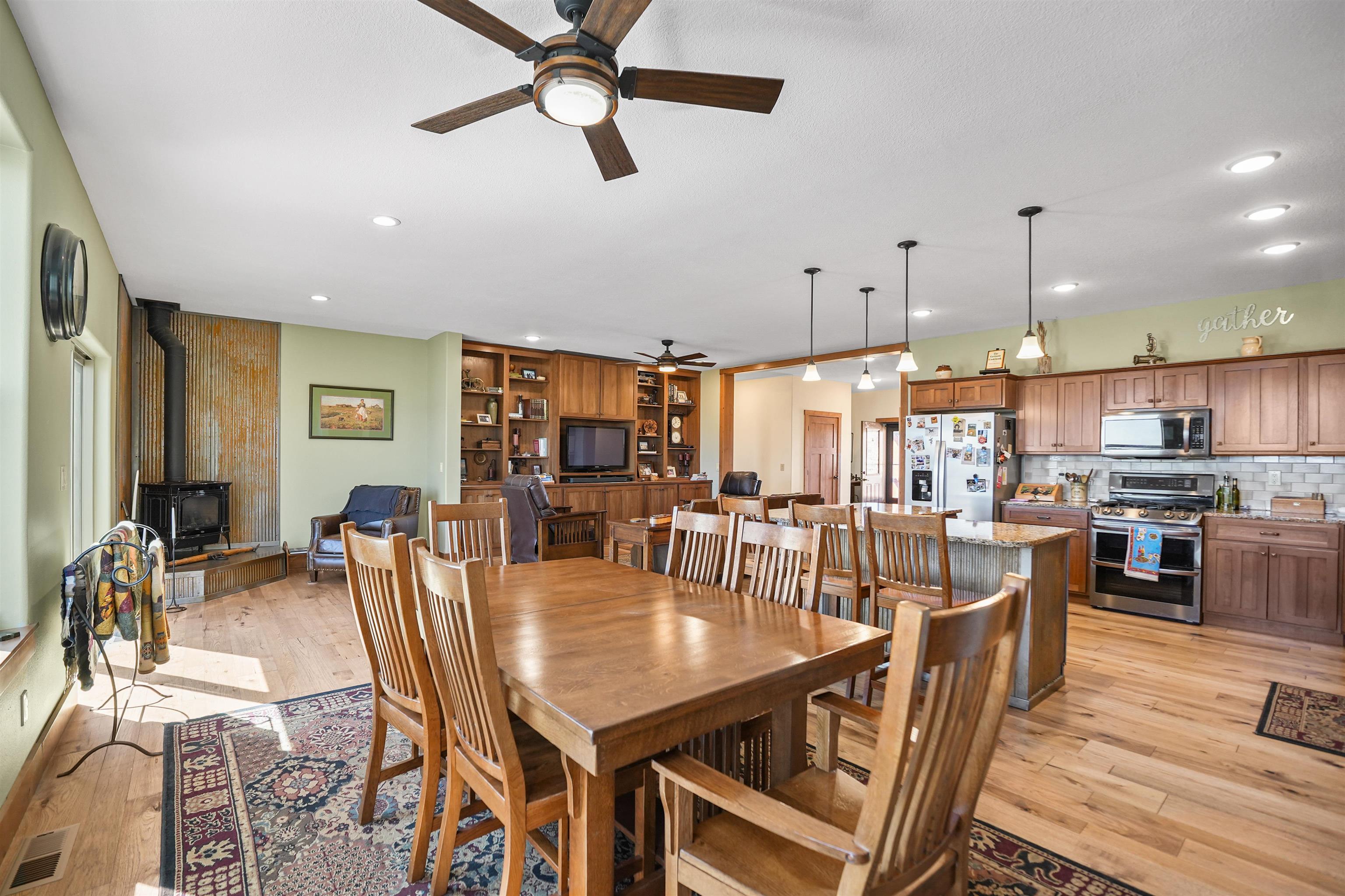 27909 Lariat Circle Property Photo 9