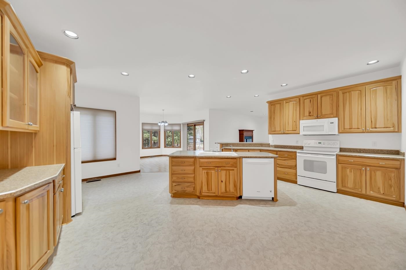 12818 Pine Haven Road Property Photo 4