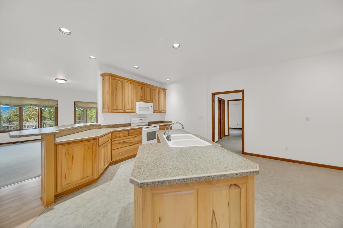 12818 Pine Haven Road Property Photo 6
