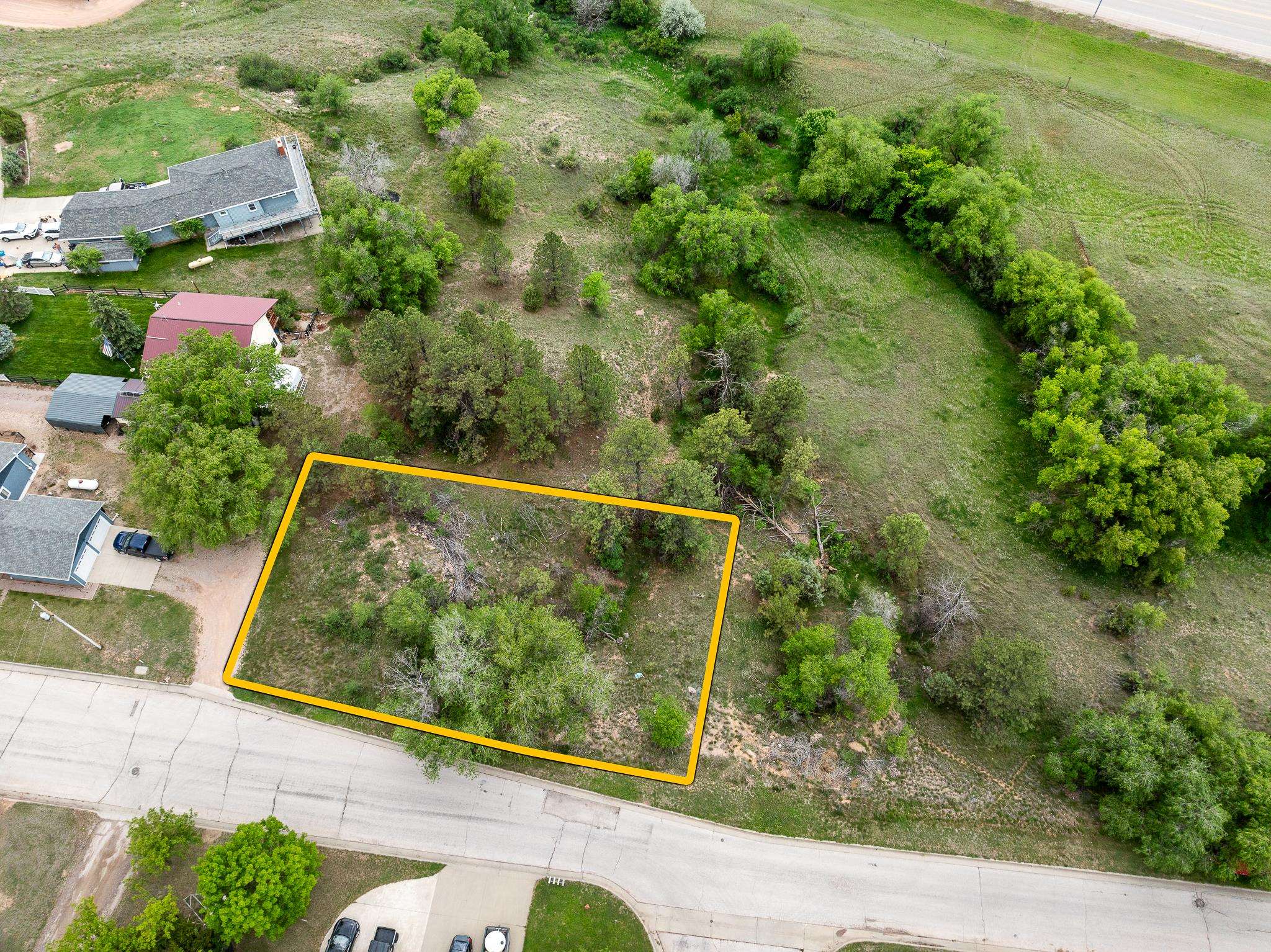 1401 Catholican Ave Property Photo 1