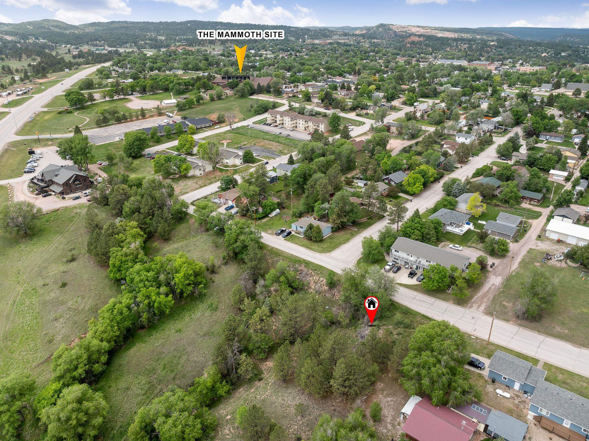 1401 Catholican Ave Property Photo 9