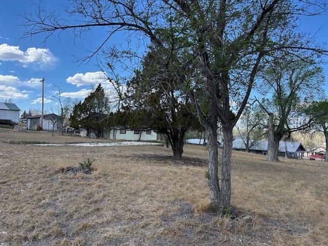 808 3rd Avenue Property Photo 18