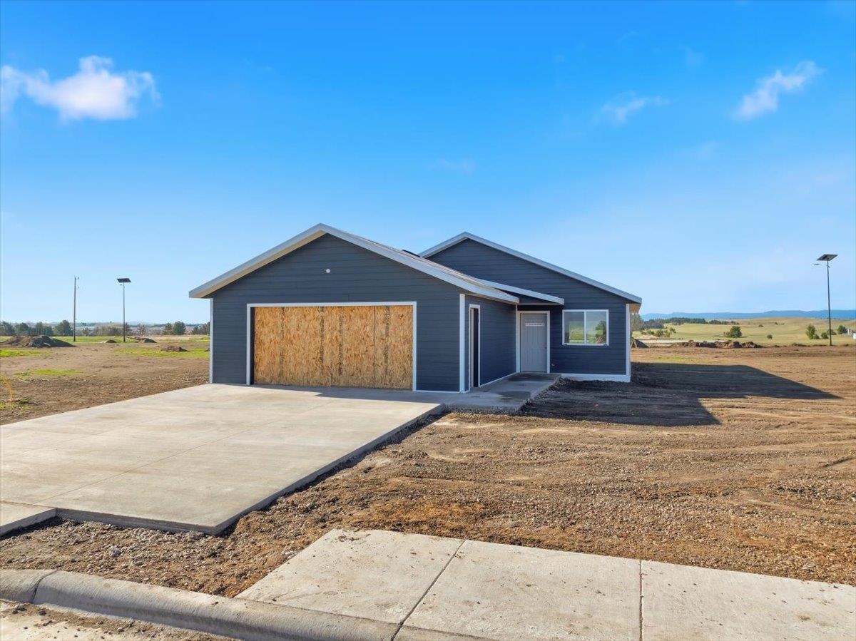 10889 Eagle Court Property Photo 1
