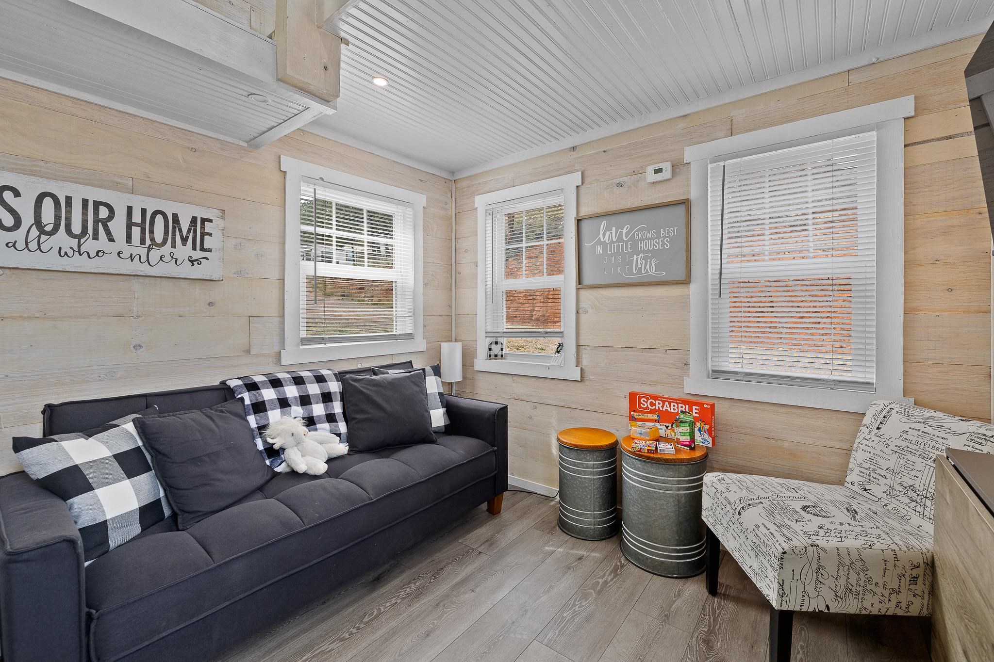 27651-m Country View Road Property Photo 8