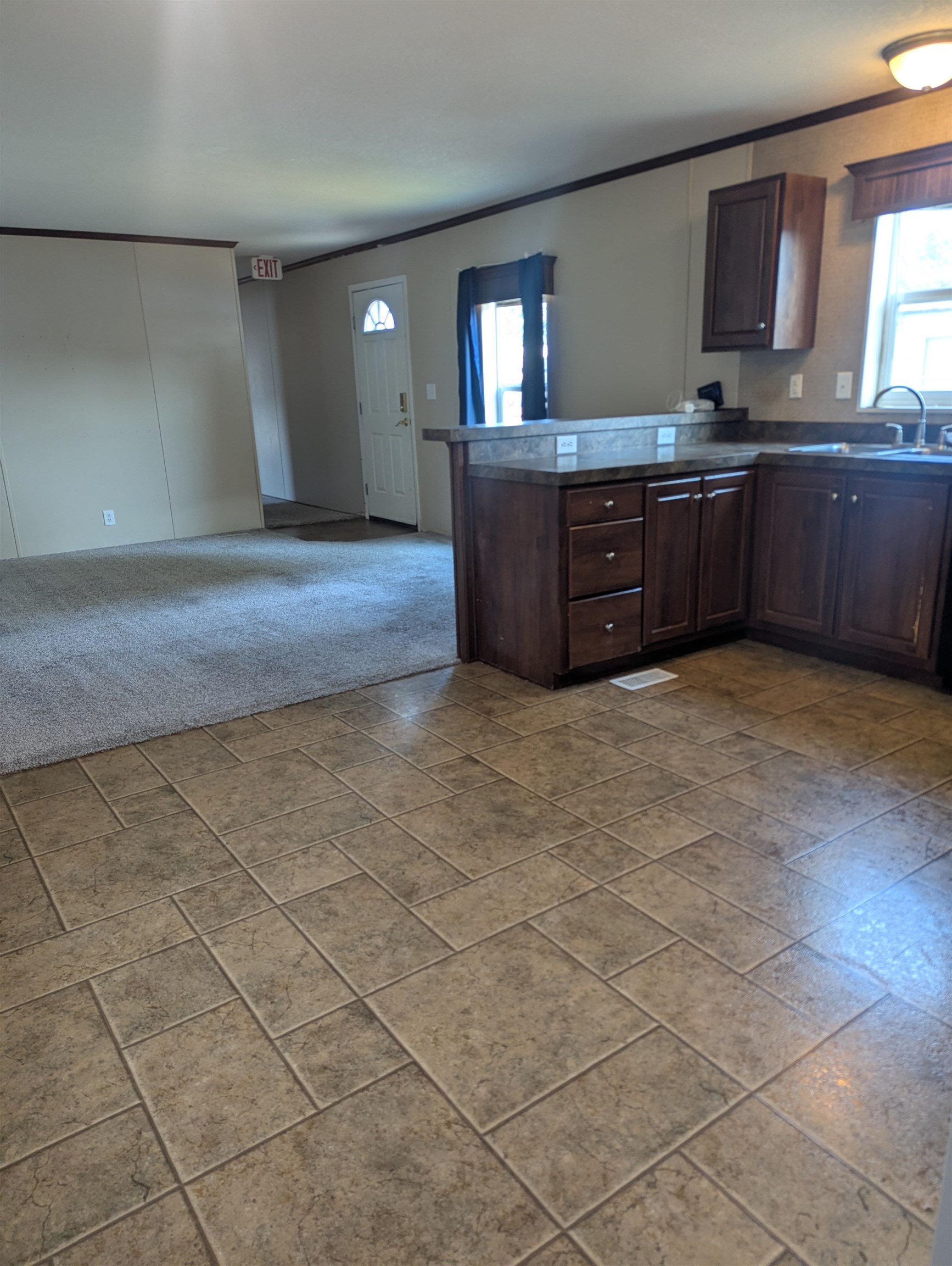 134 Valley Drive Property Photo 4