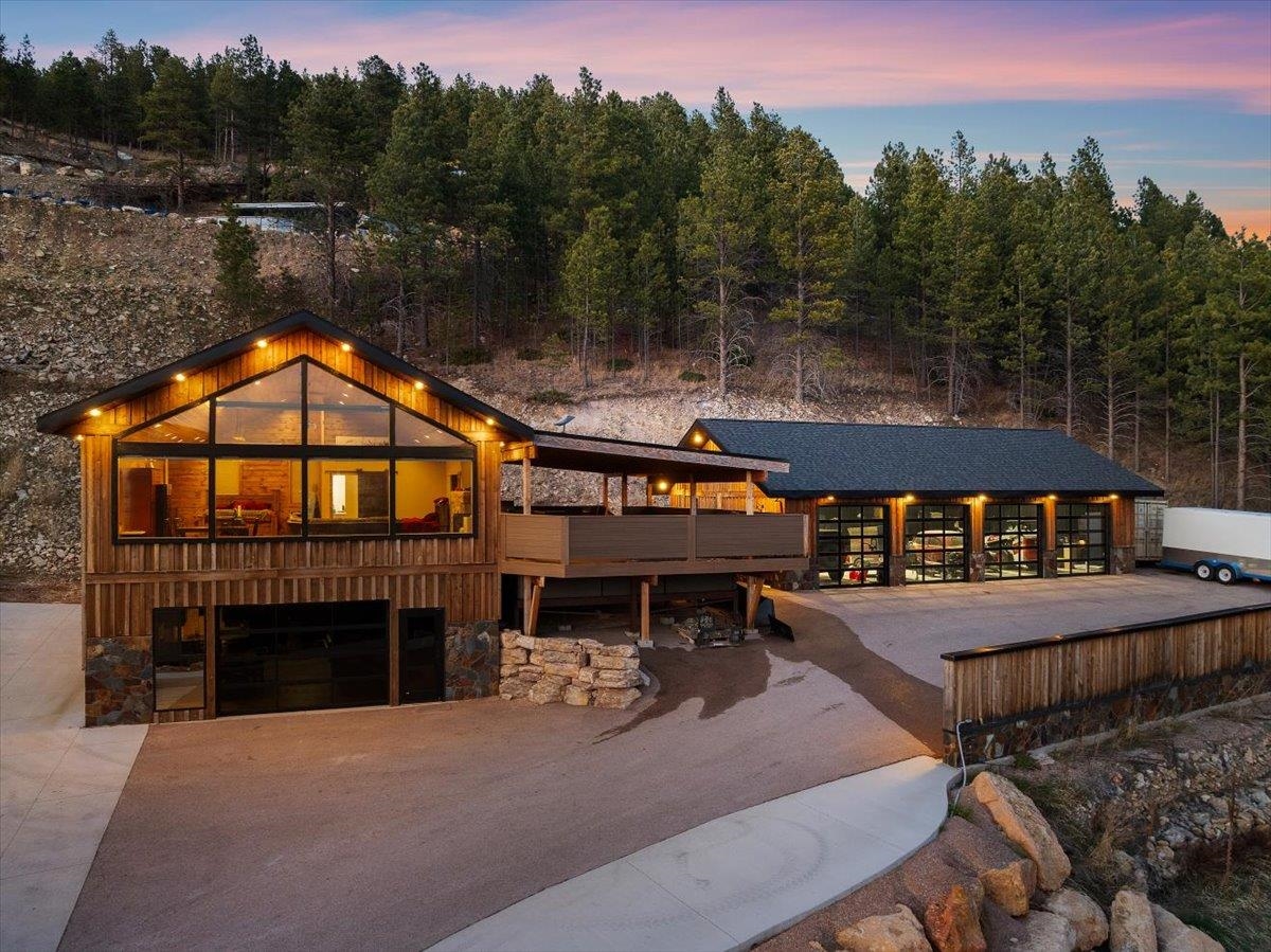 20737 Shirt Tail Gulch Road Property Photo 1