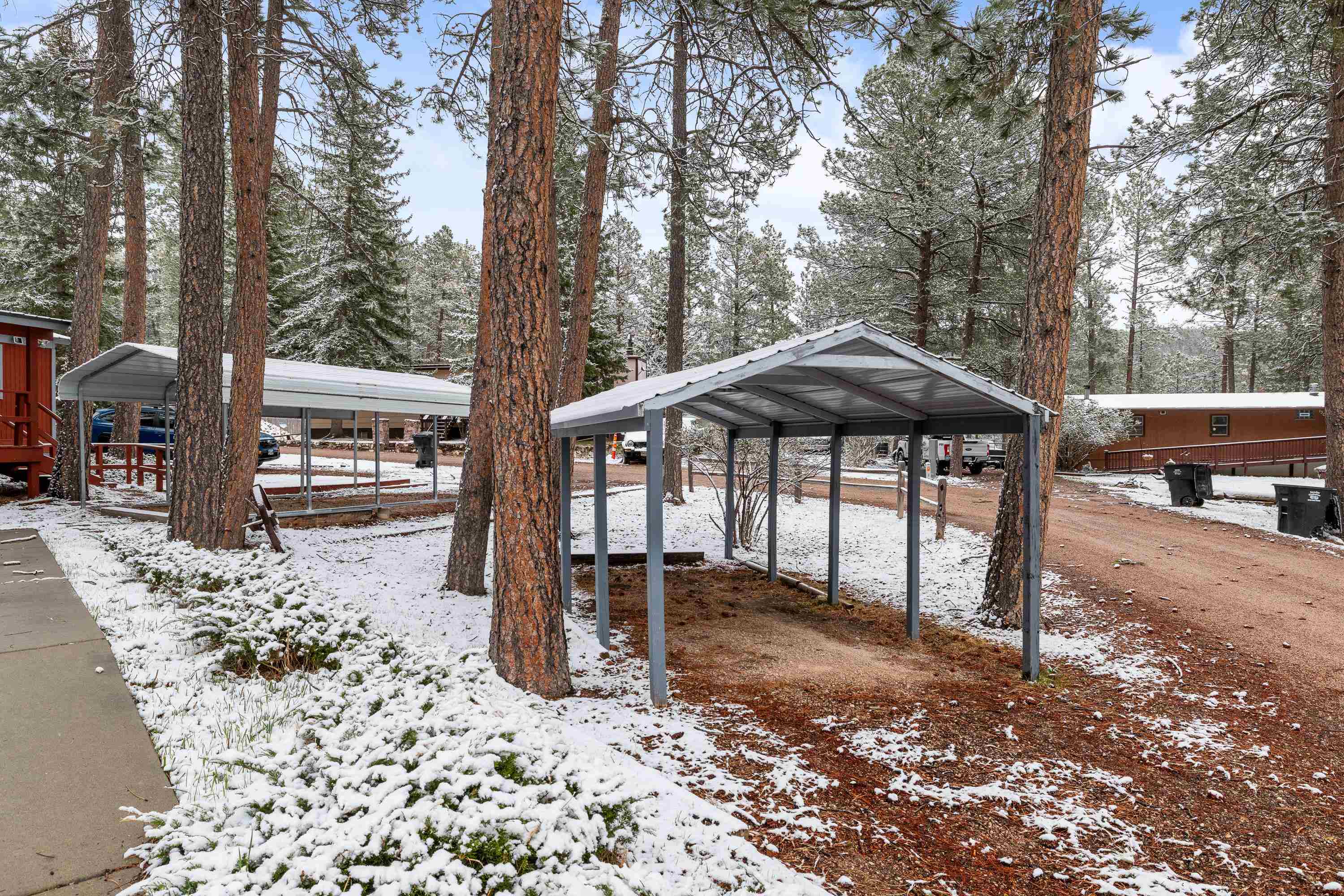 13073 Pine Cliff Circle Property Photo 25