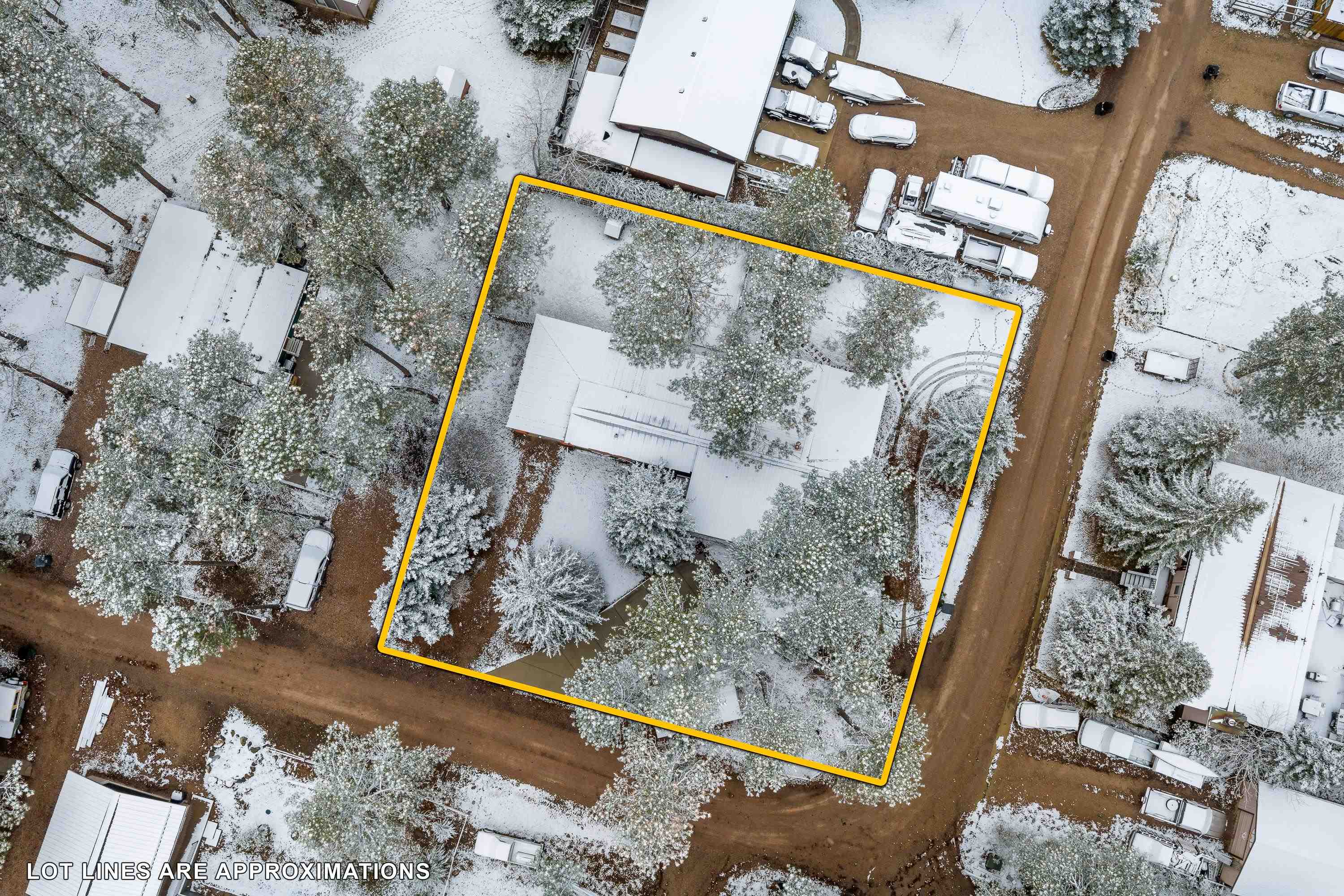 13073 Pine Cliff Circle Property Photo 26