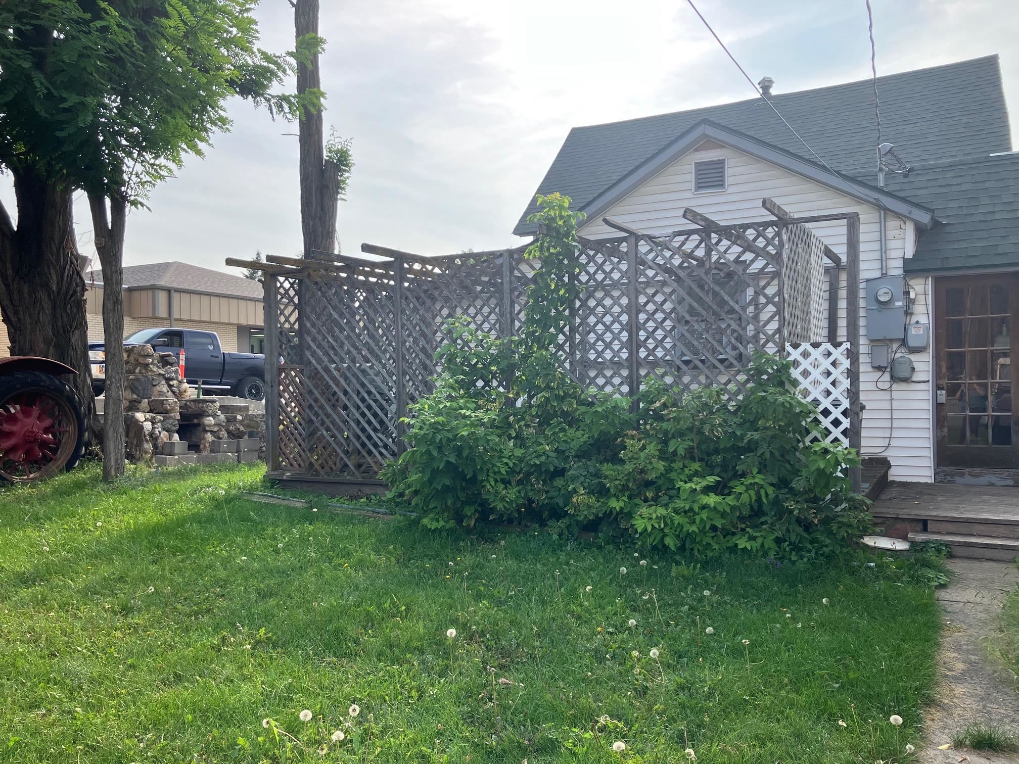 1828 Junction Avenue Property Photo 2