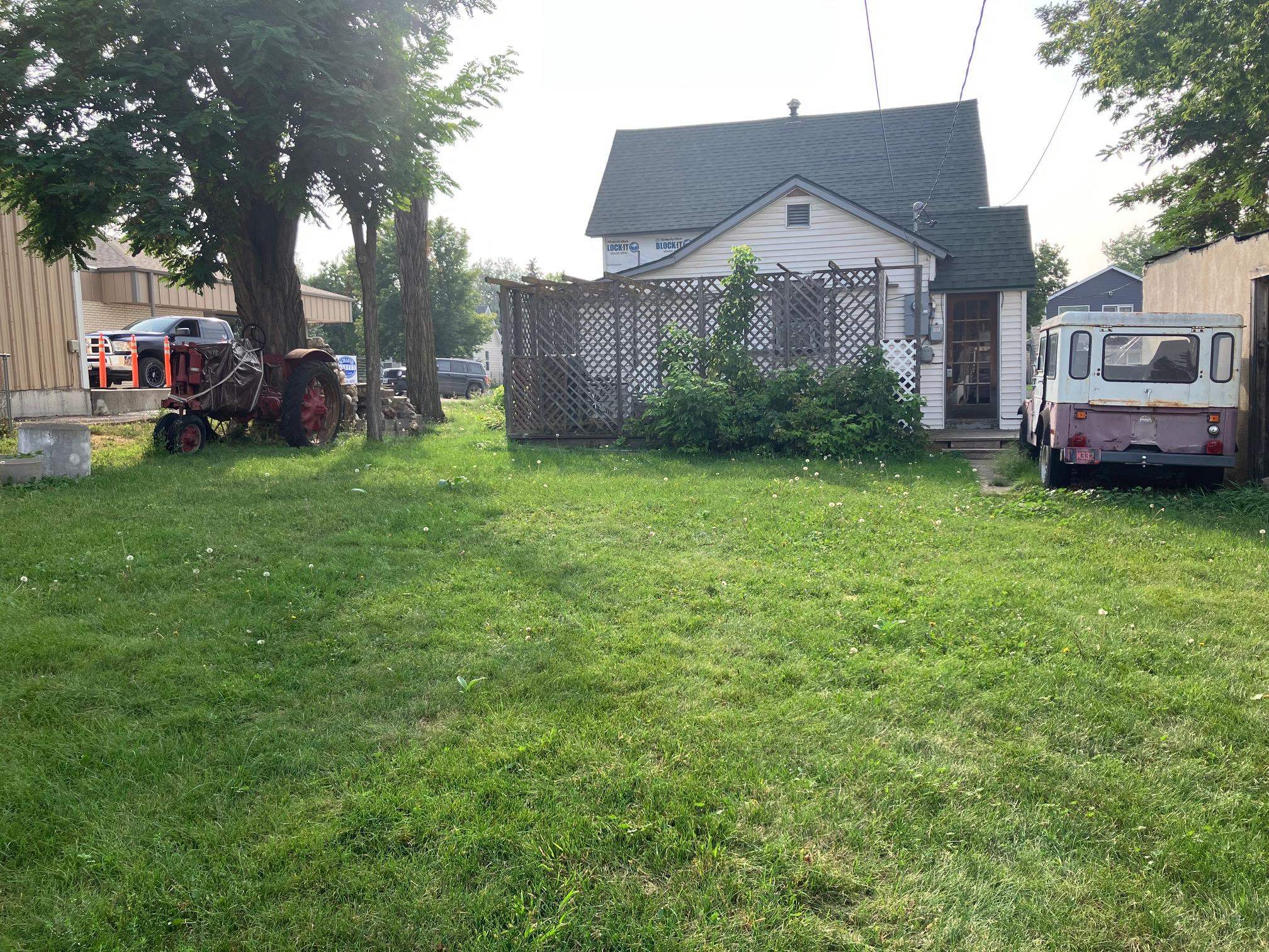 1828 Junction Avenue Property Photo 3