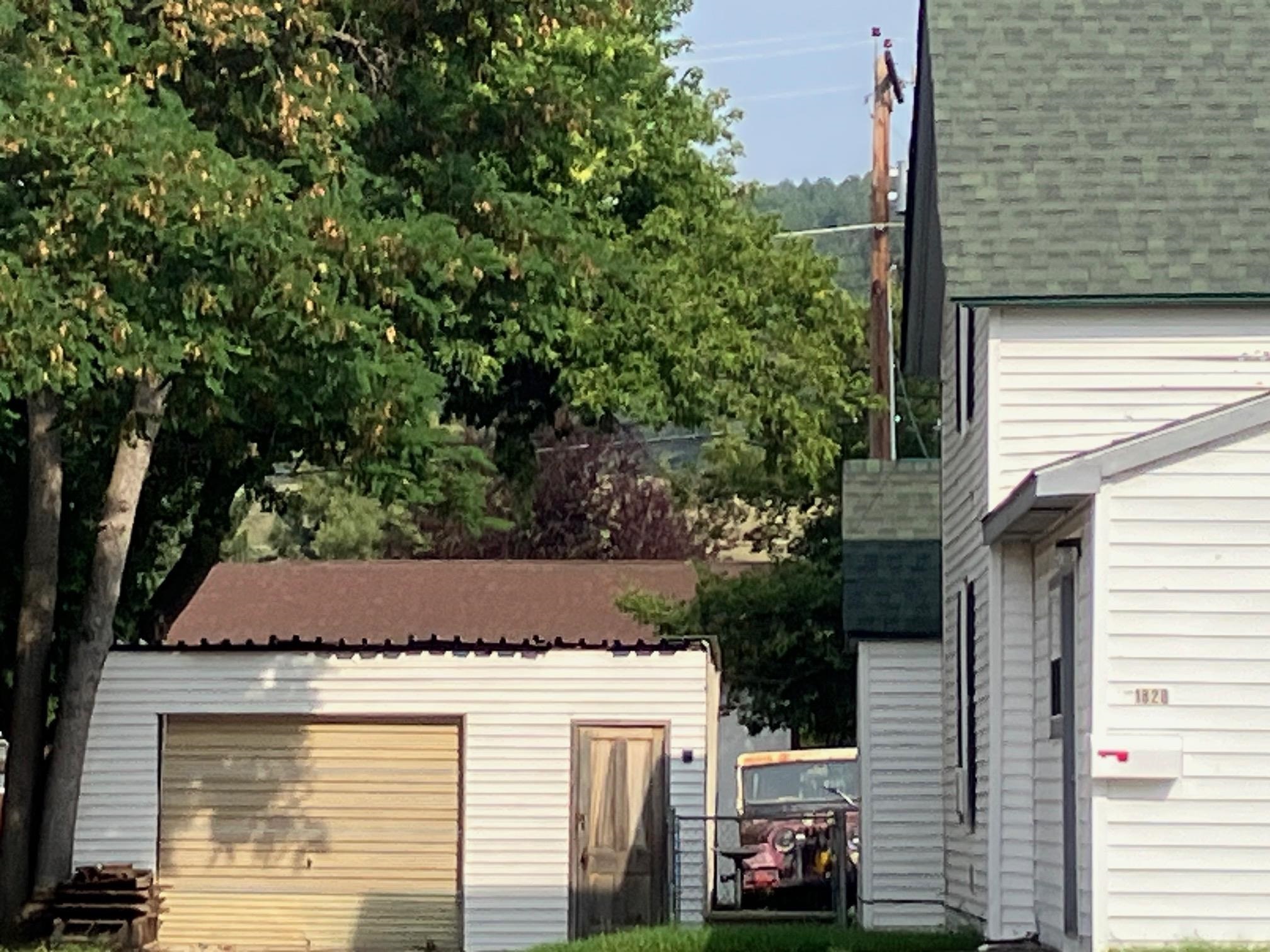 1828 Junction Avenue Property Photo 4