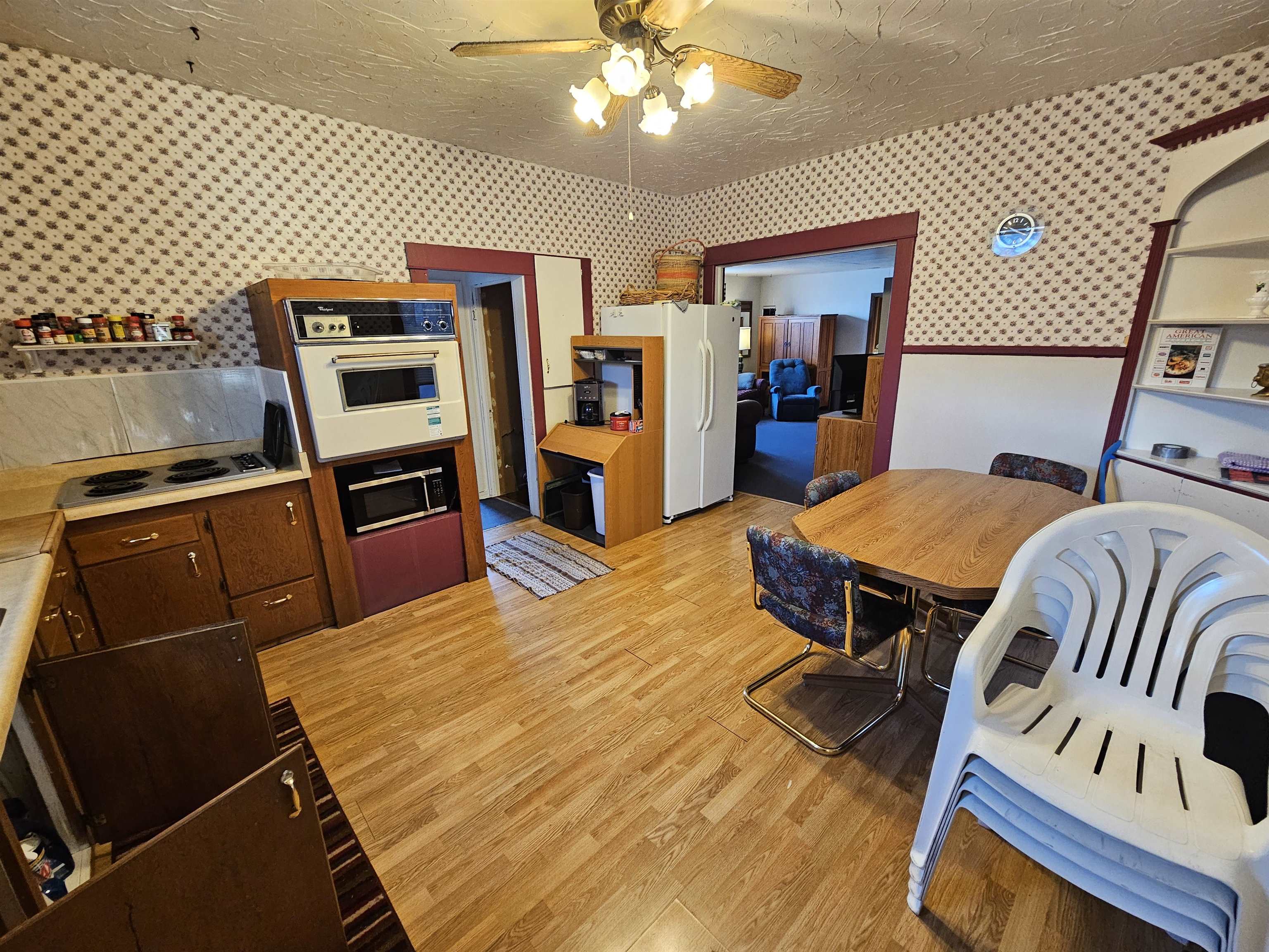 1828 Junction Avenue Property Photo 9