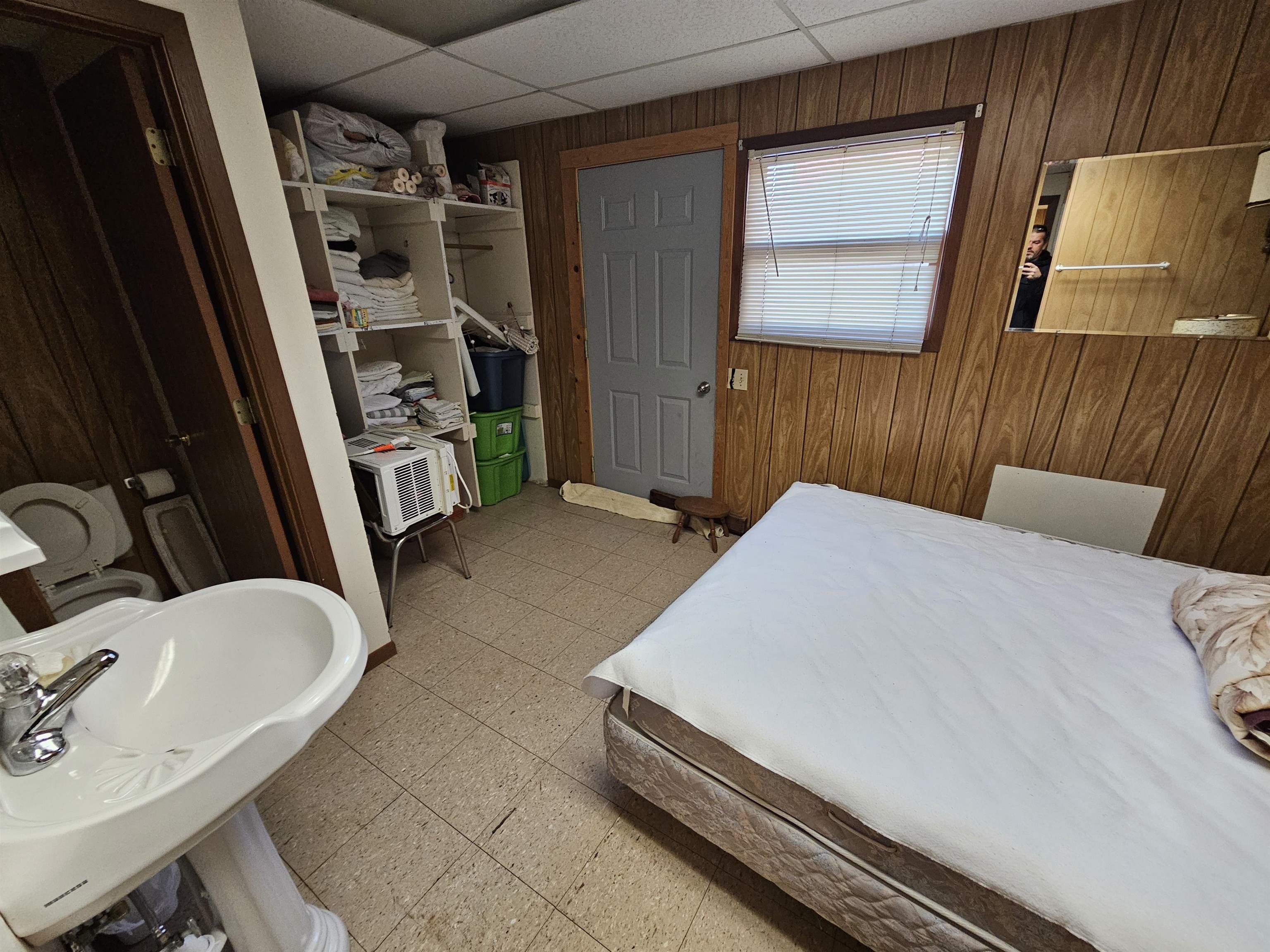 1828 Junction Avenue Property Photo 14