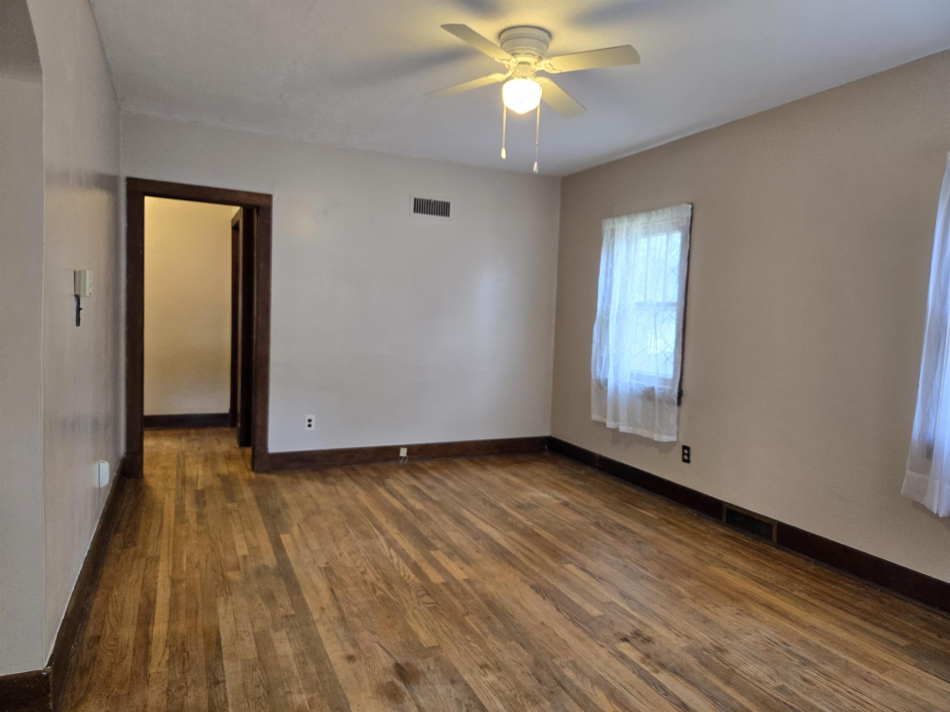 1711 Junction Avenue Property Photo 3