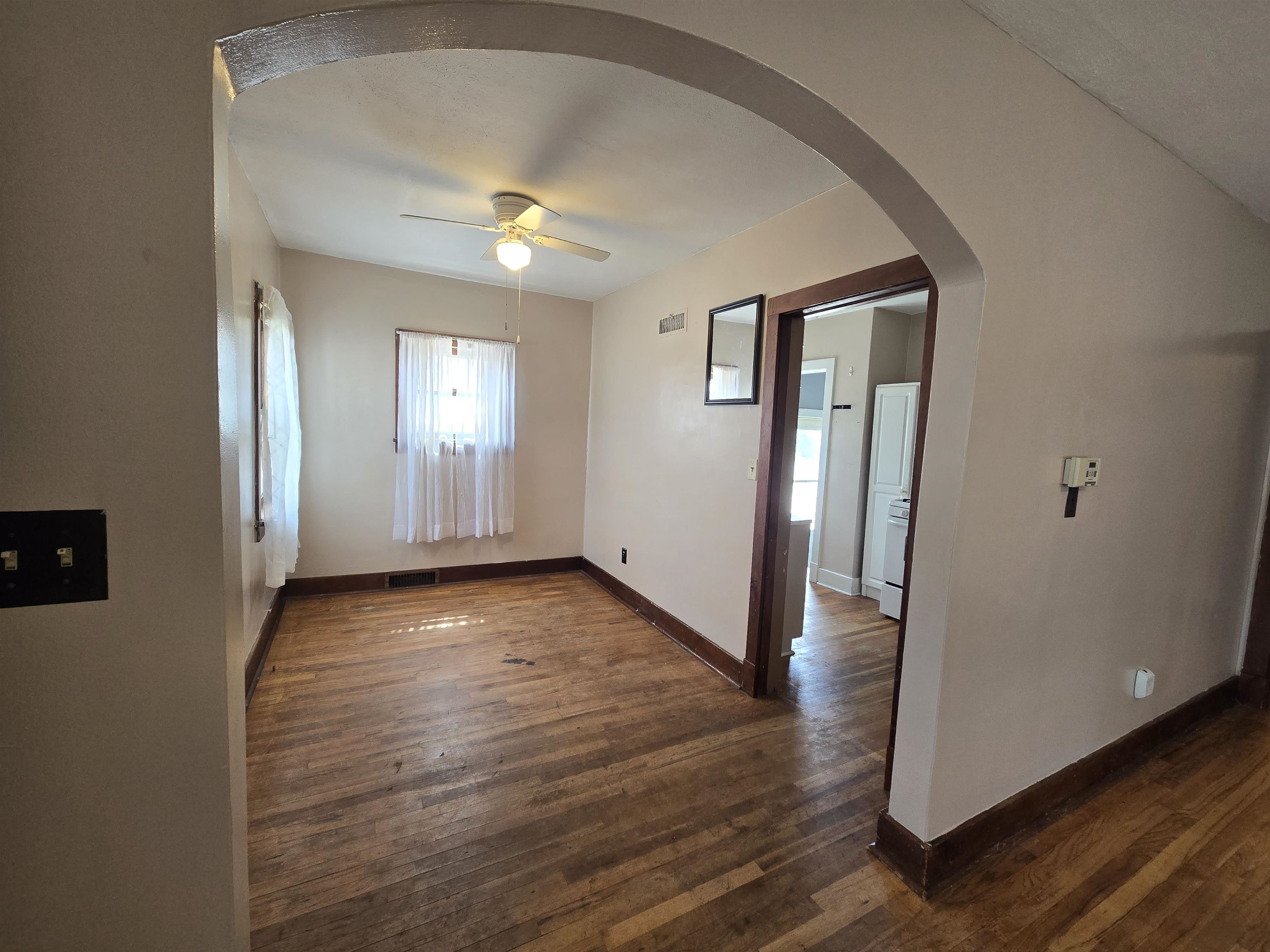 1711 Junction Avenue Property Photo 4