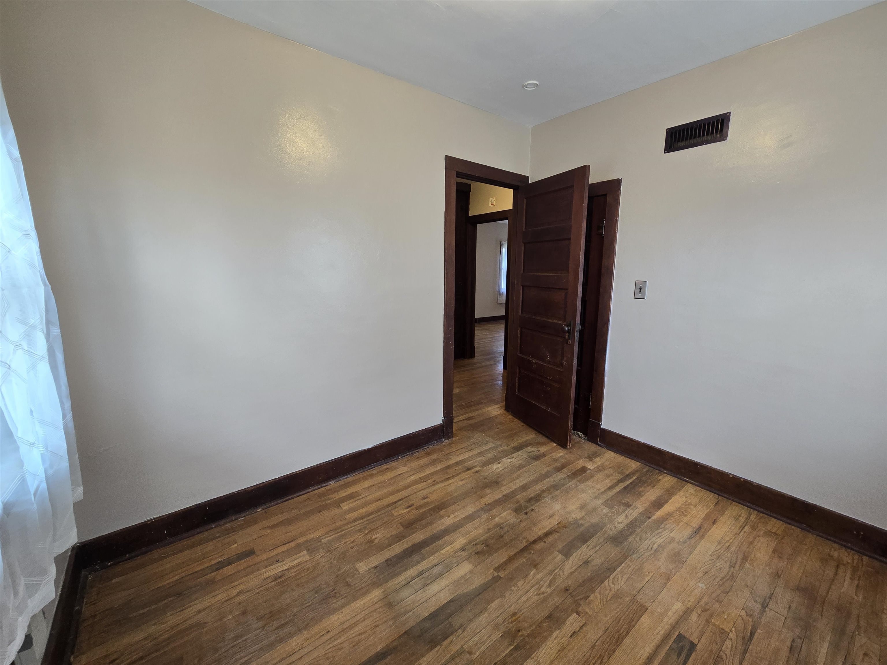 1711 Junction Avenue Property Photo 10