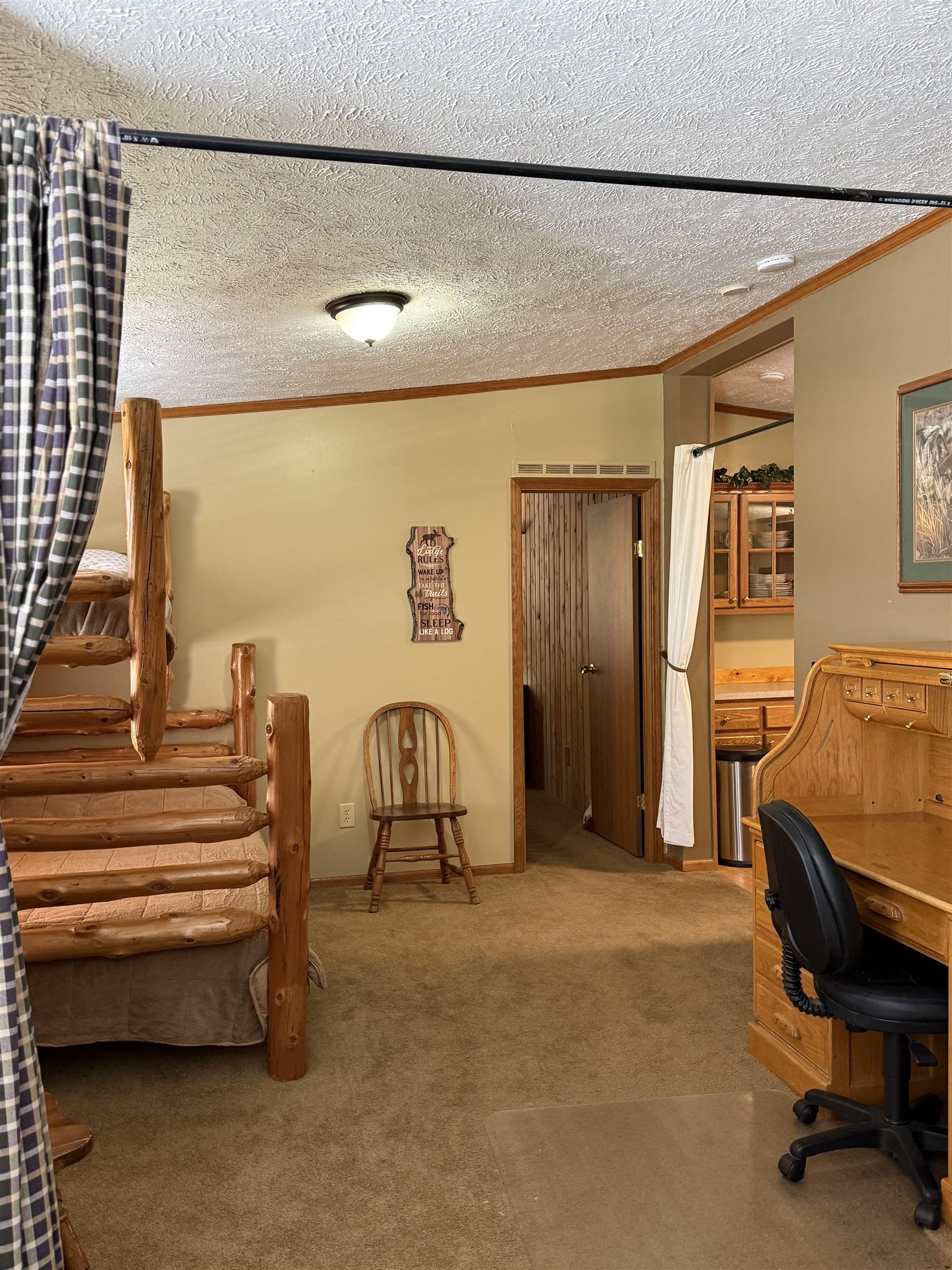 11321 Gillette Prairie Road Property Photo 14