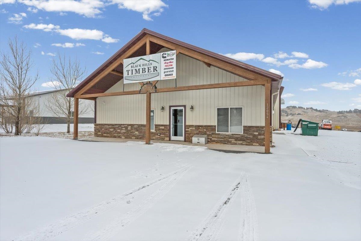 12054 Industry Place Property Photo 1