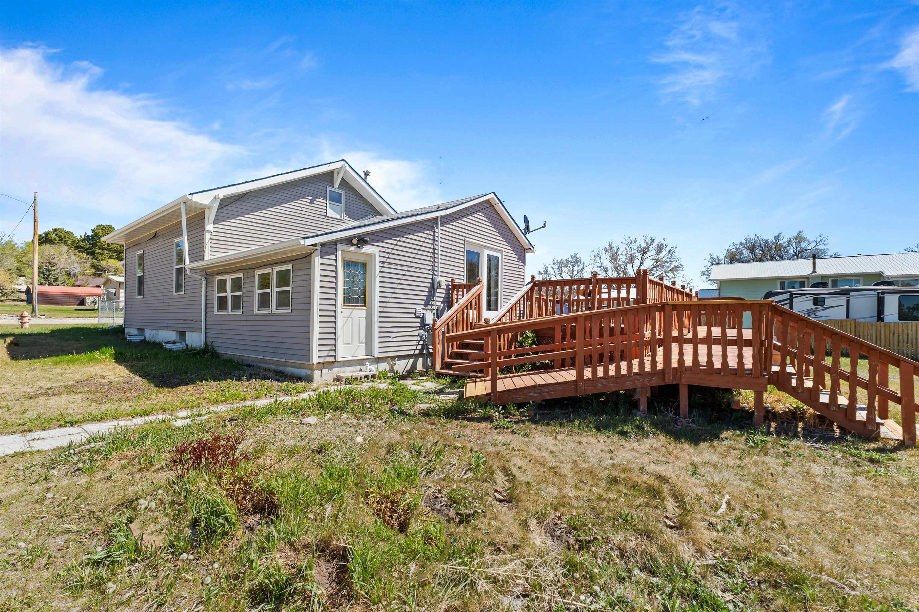 838 Wood Road Property Photo 4