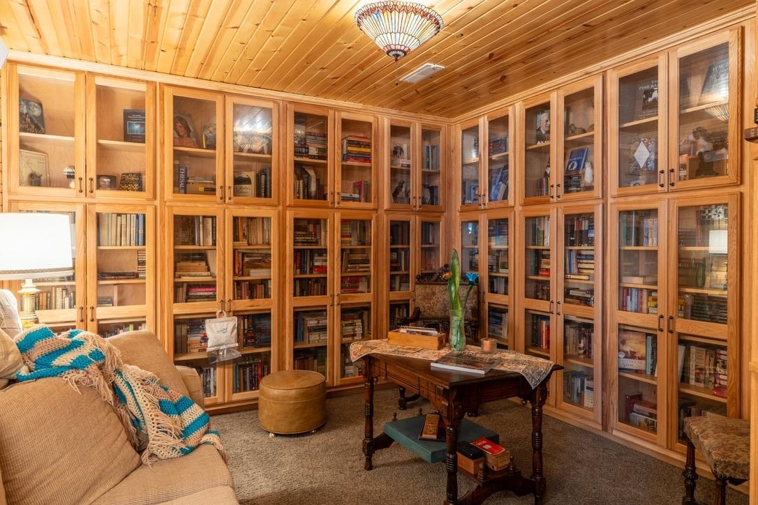 13600 Aeronauts Way Property Photo 33