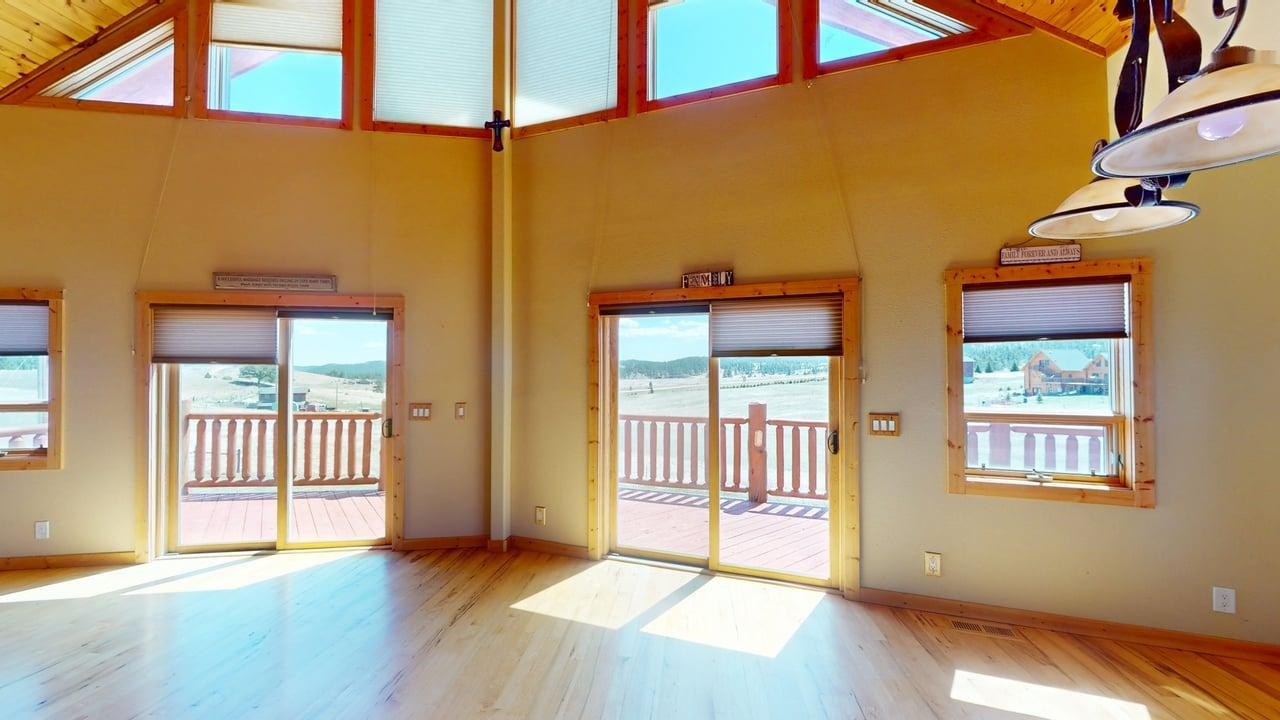 23402 Mineral Lane Property Photo 11