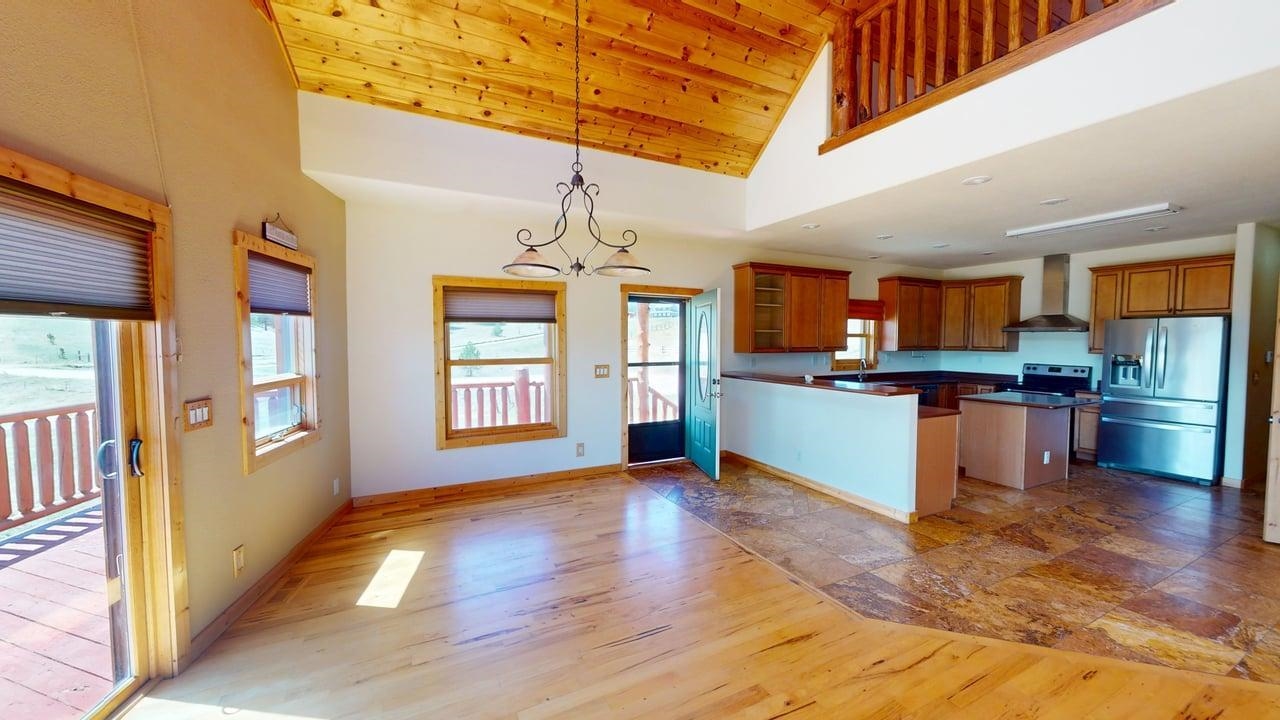 23402 Mineral Lane Property Photo 15