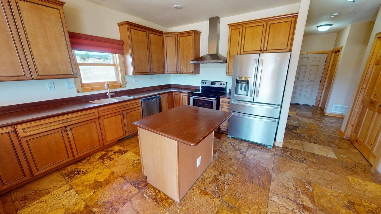 23402 Mineral Lane Property Photo 20
