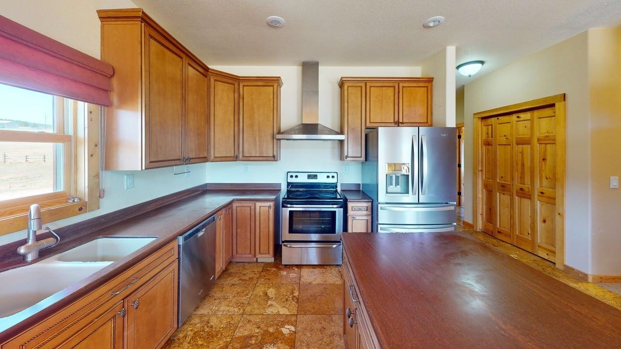 23402 Mineral Lane Property Photo 21