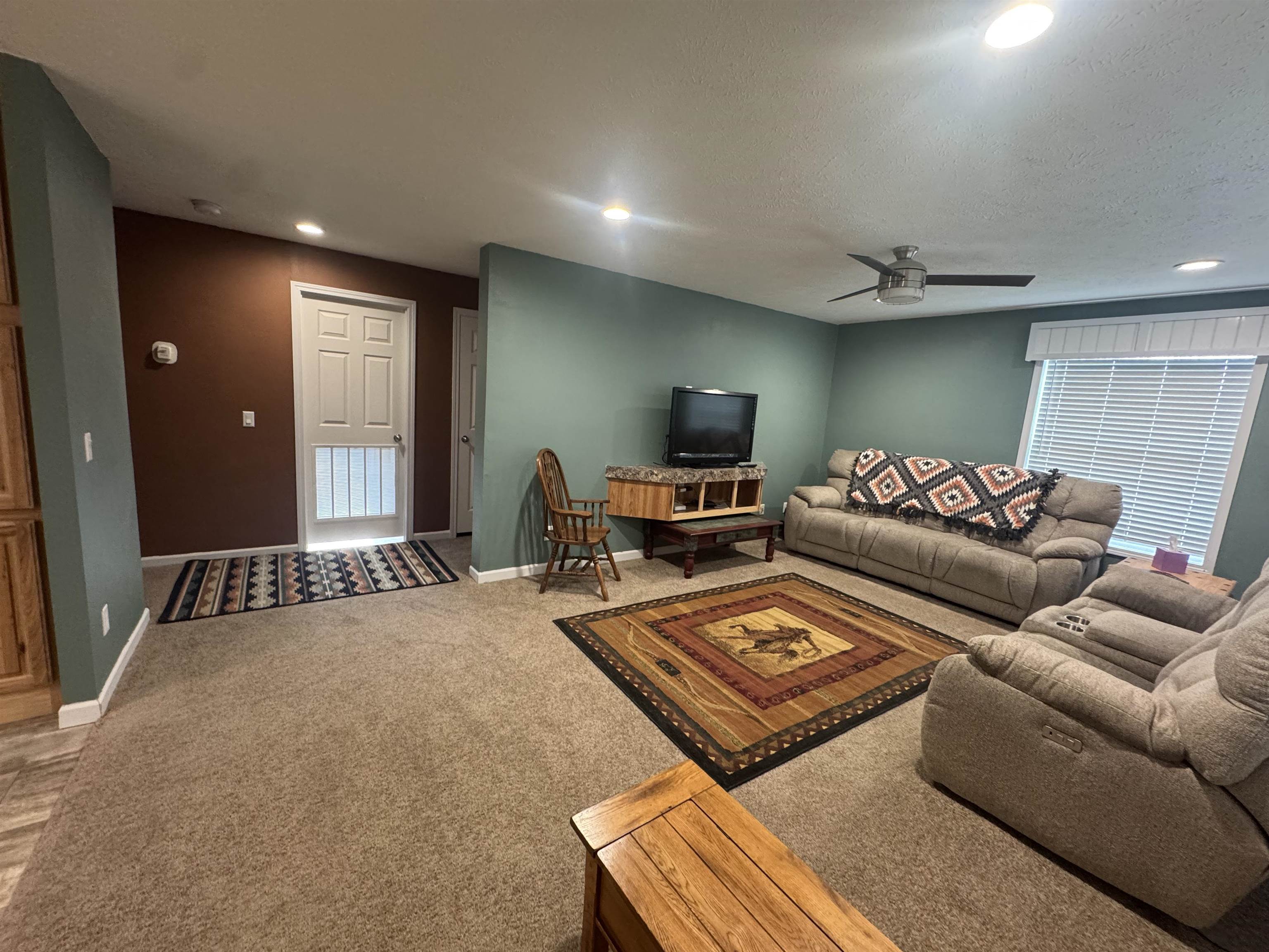 115 1st Street Property Photo 5