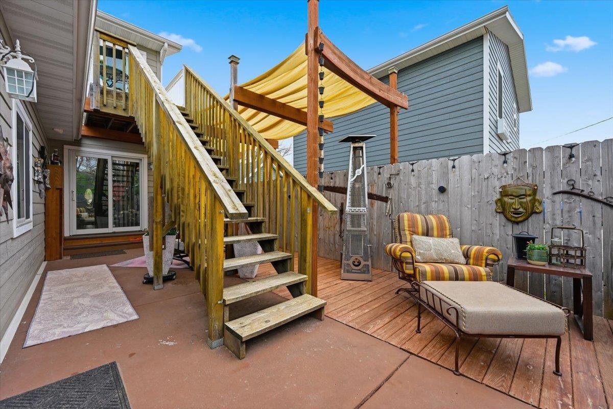 1119 N Canyon Street Property Photo 5