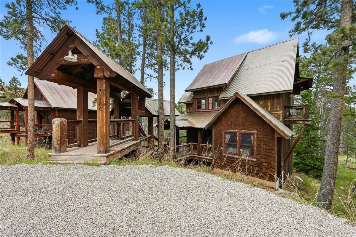 21170 Gilded Mountain Road Property Photo 1