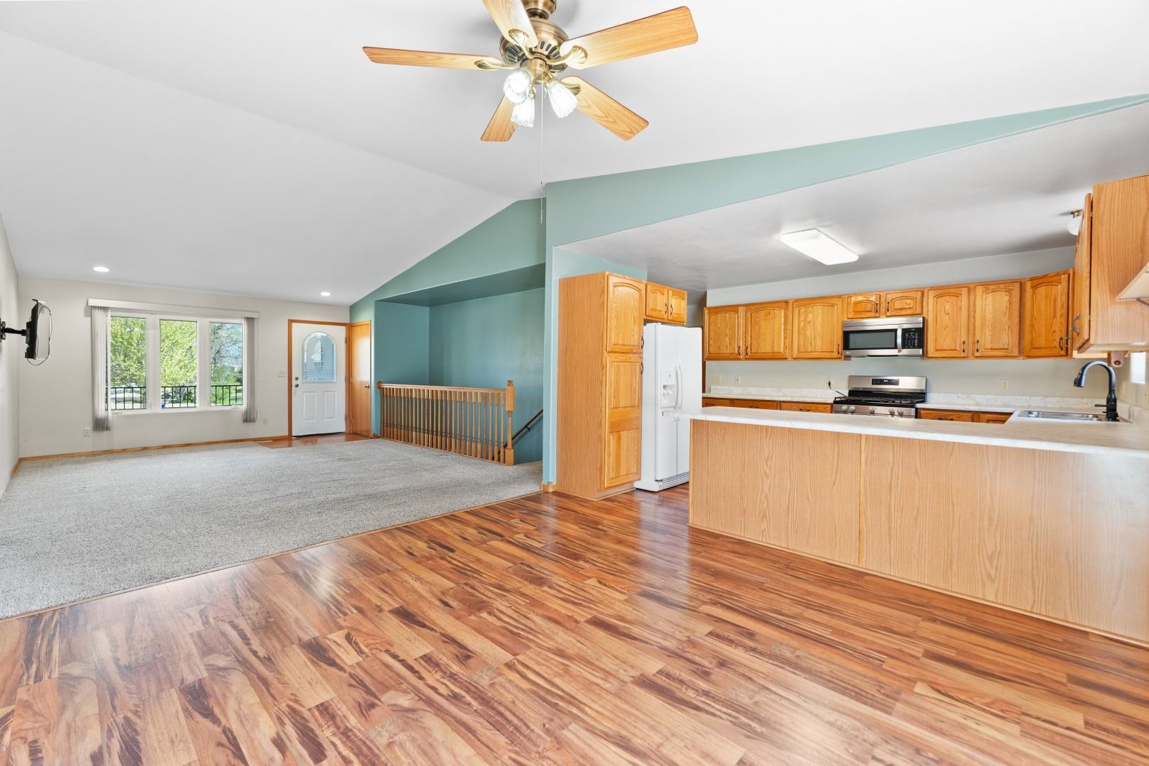 2122 11th Avenue Property Photo 5